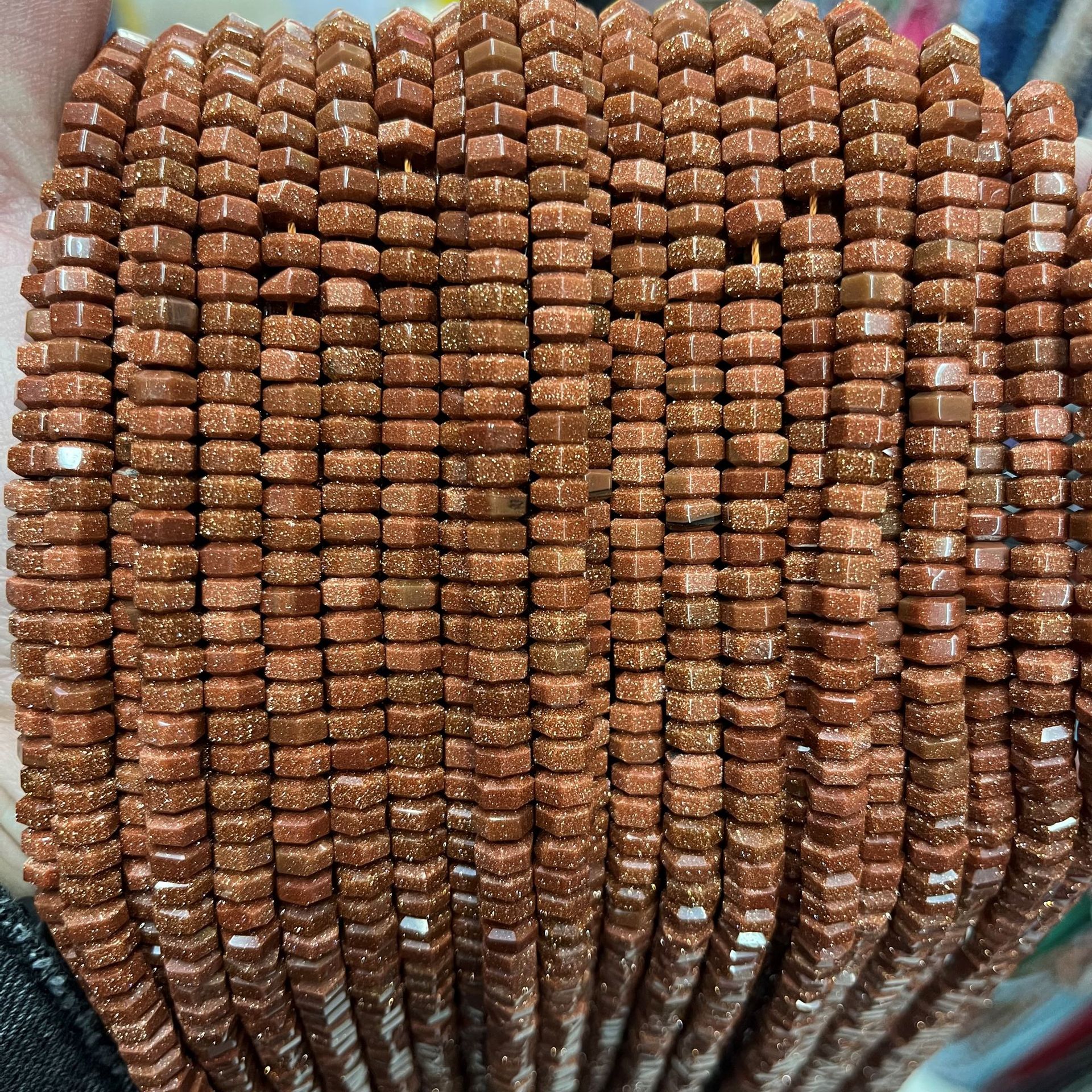 Gold sand