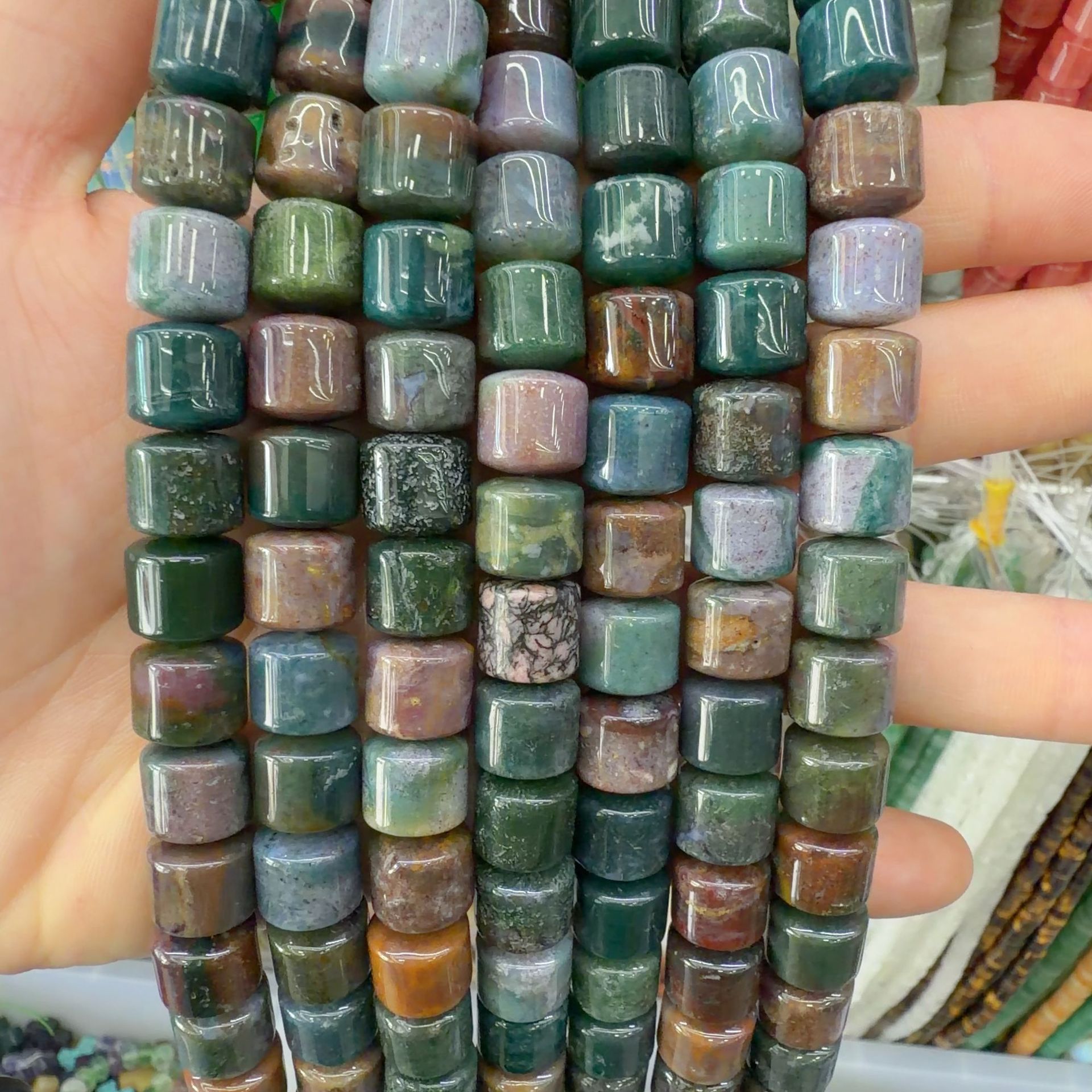 Aquatic agate