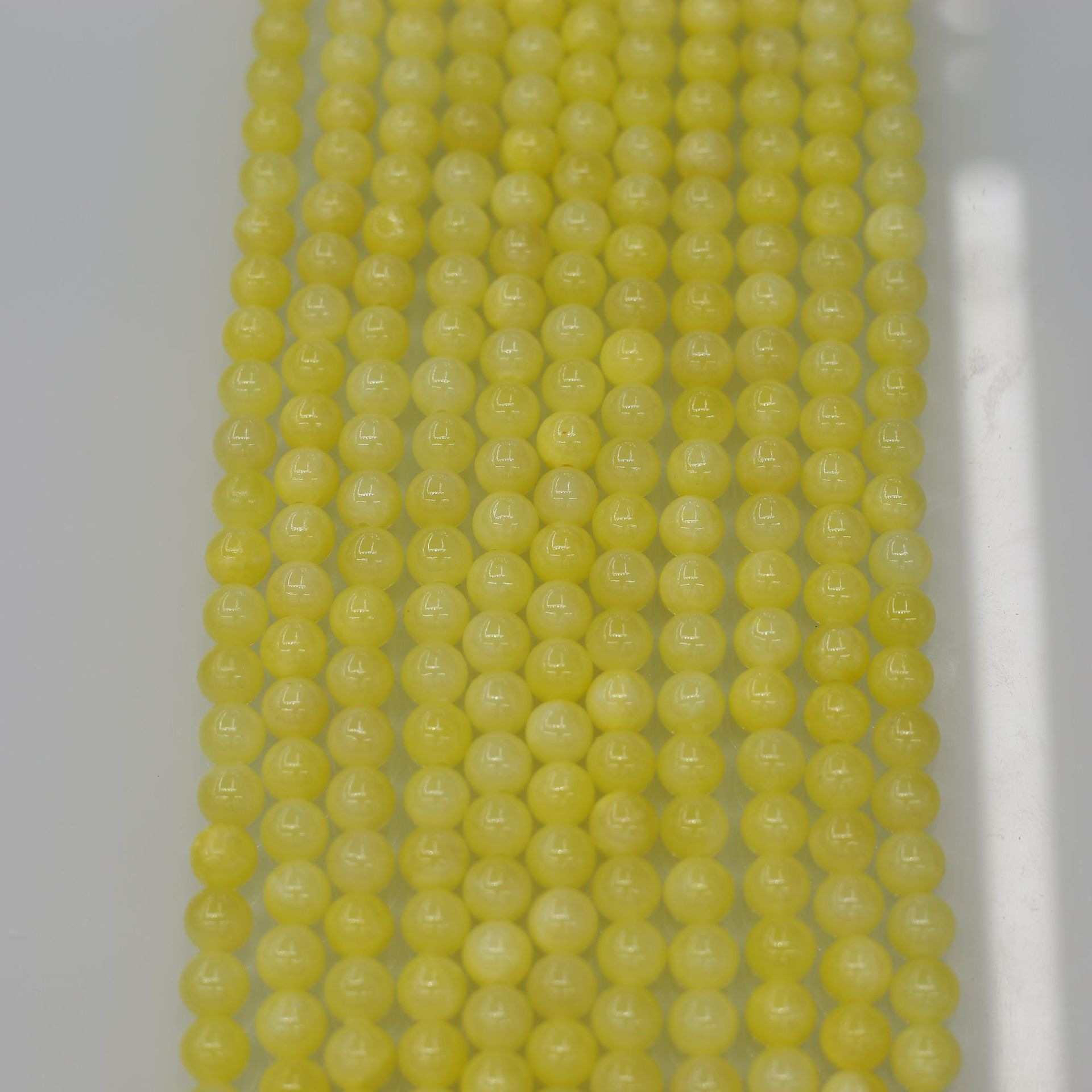 Color no. 6 lemon yellow