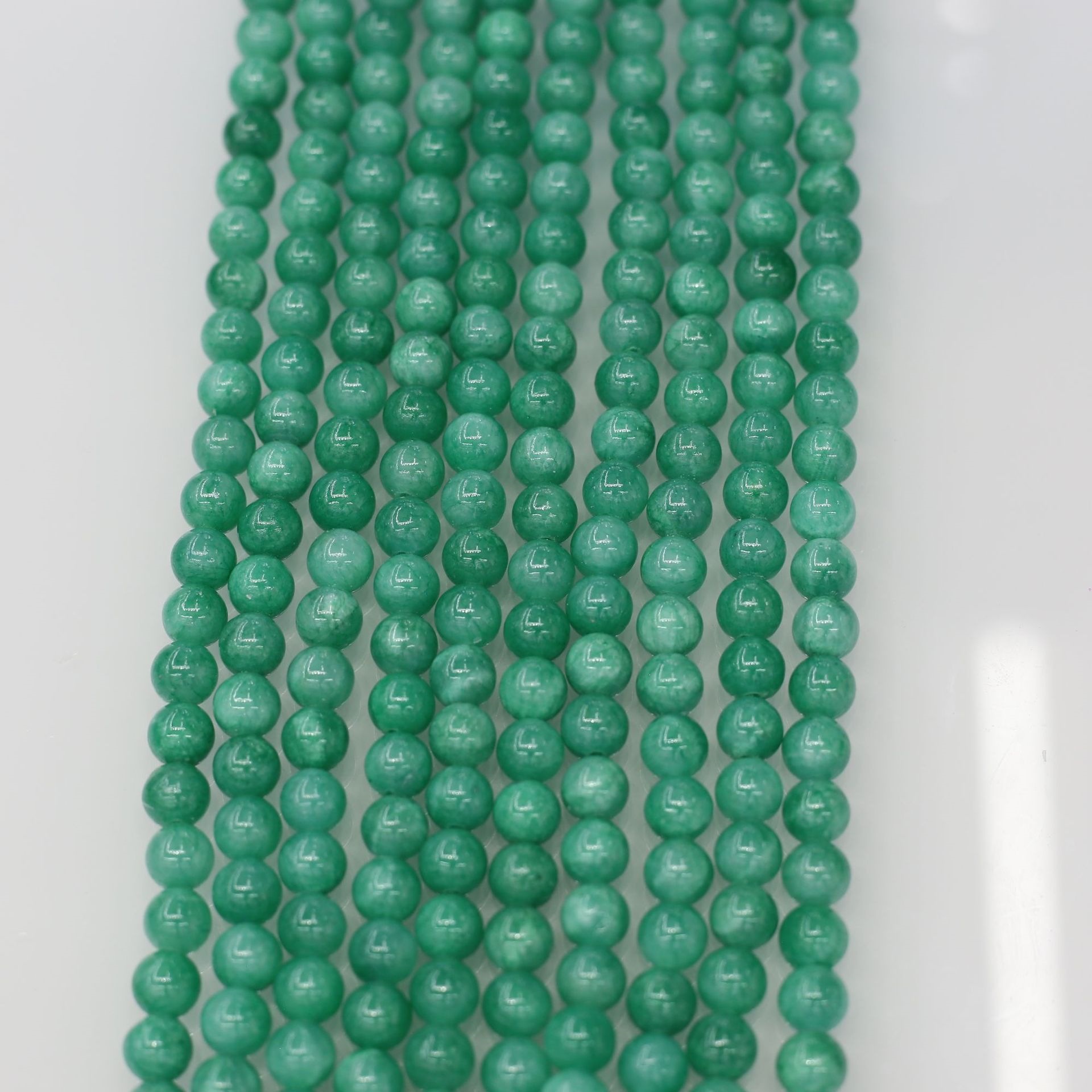 No. 15 color light green