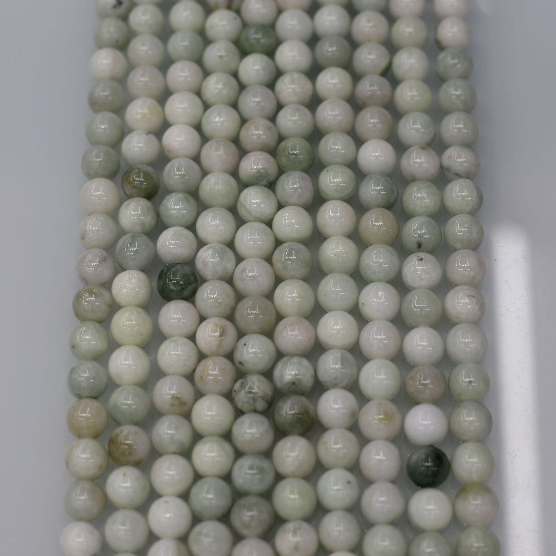No. 28 color maotian jade