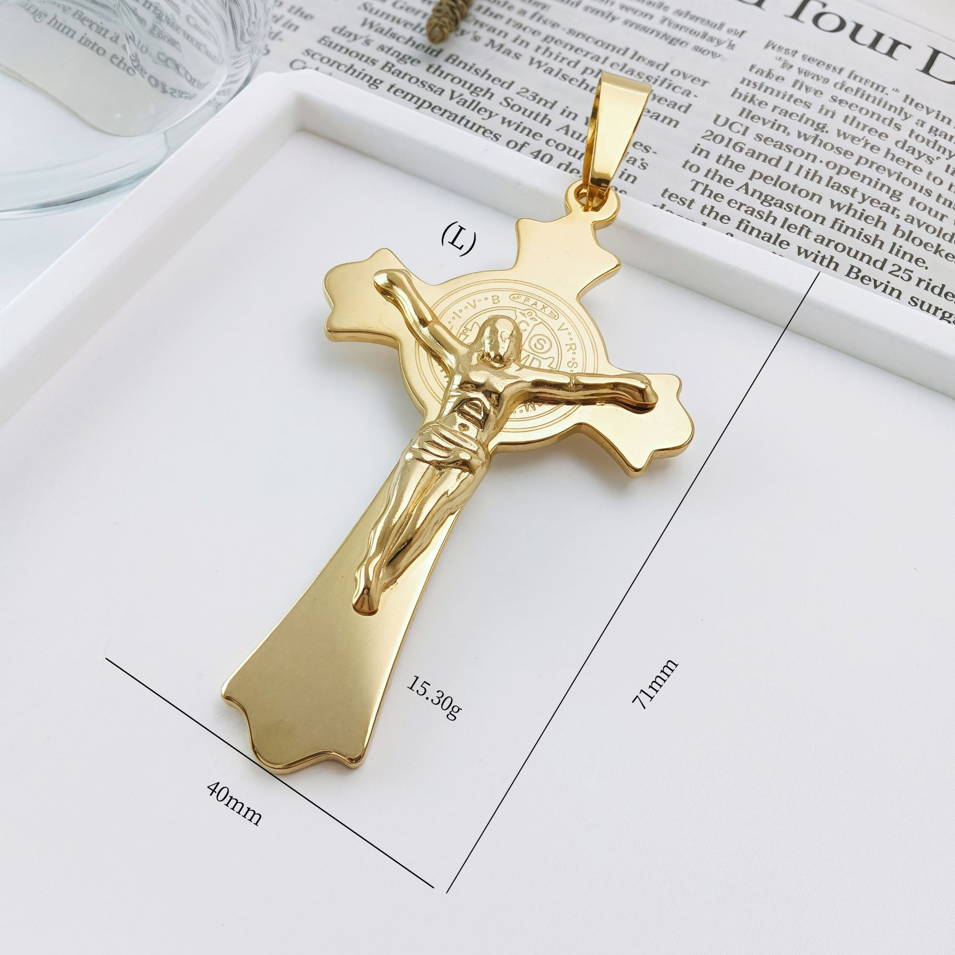 Gold pendant 40*71mm