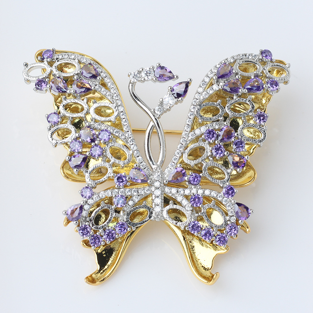 4x6-d0111 with brooch