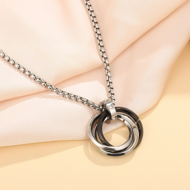 Black   chain 60cm