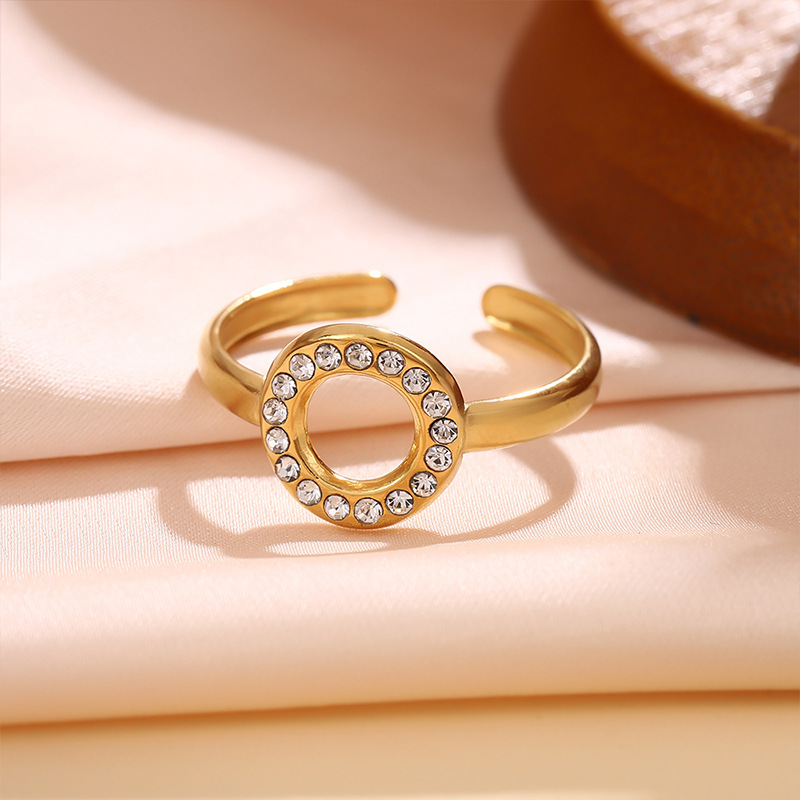 Golden white diamond