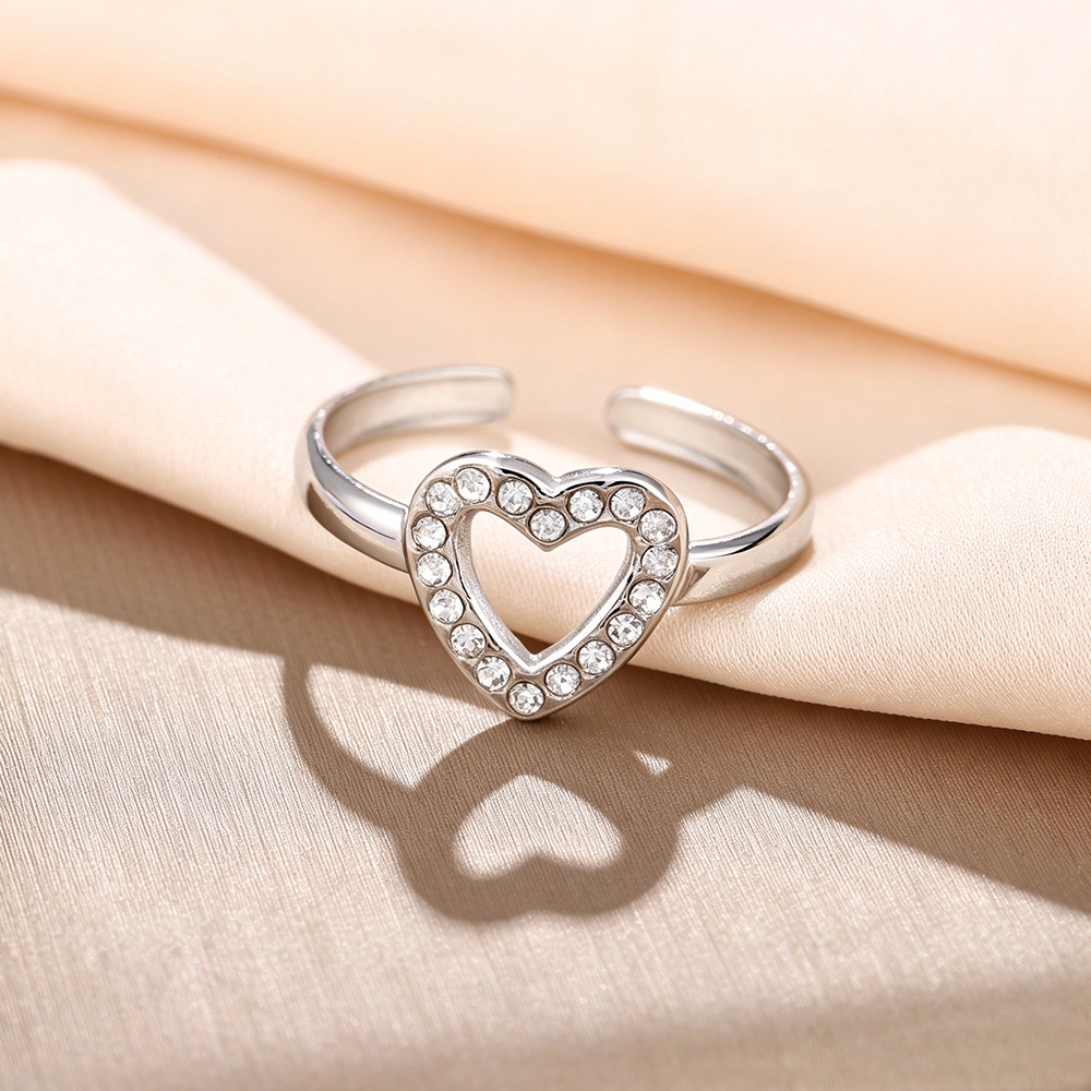 Silver white diamond