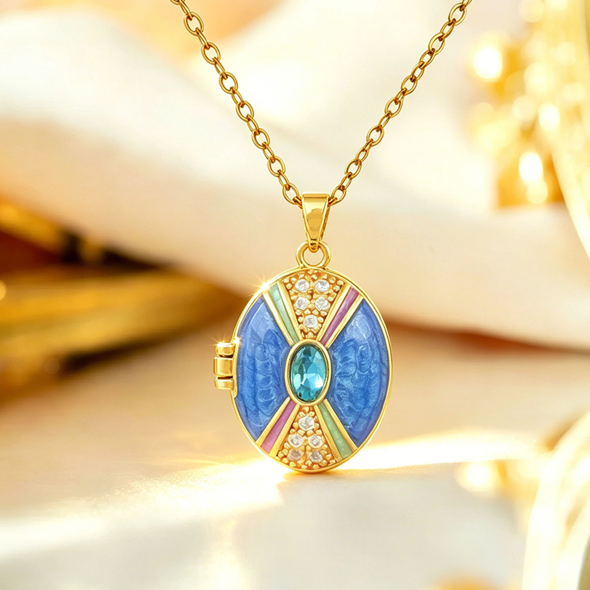 Xl4591 blue photo clip pendant gold