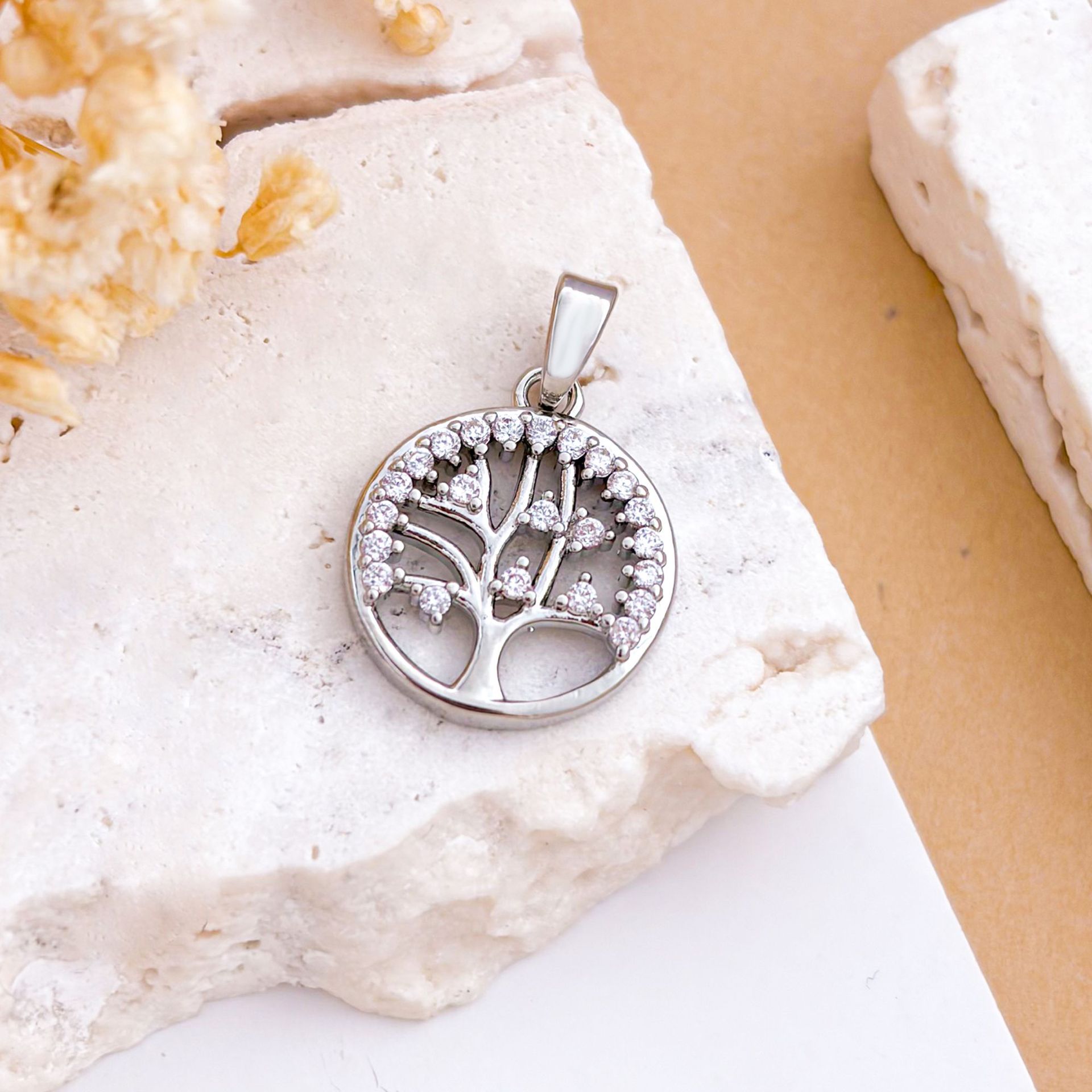 Xl1987 small tree pendant silver