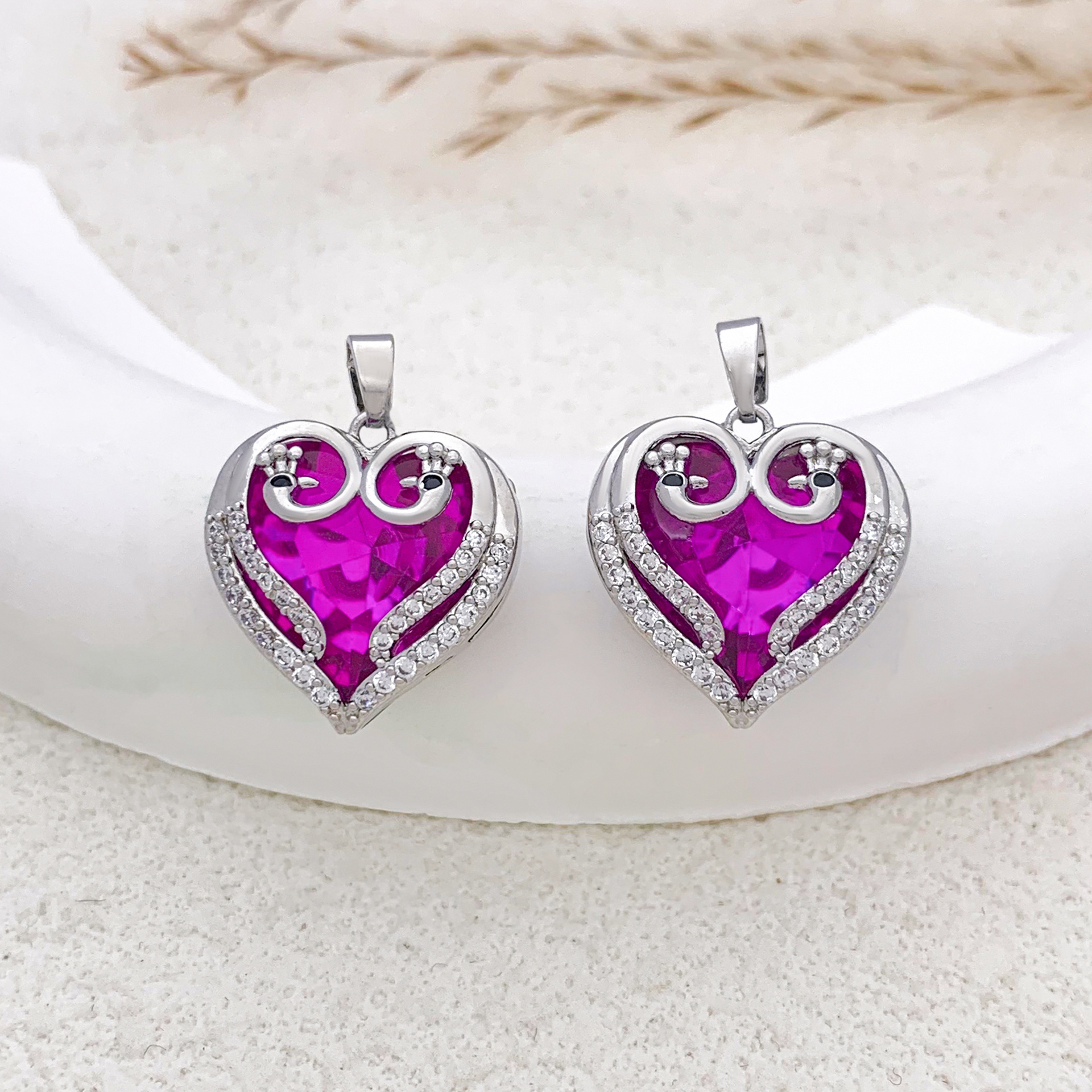 Xl680 eternal heart silver rose red