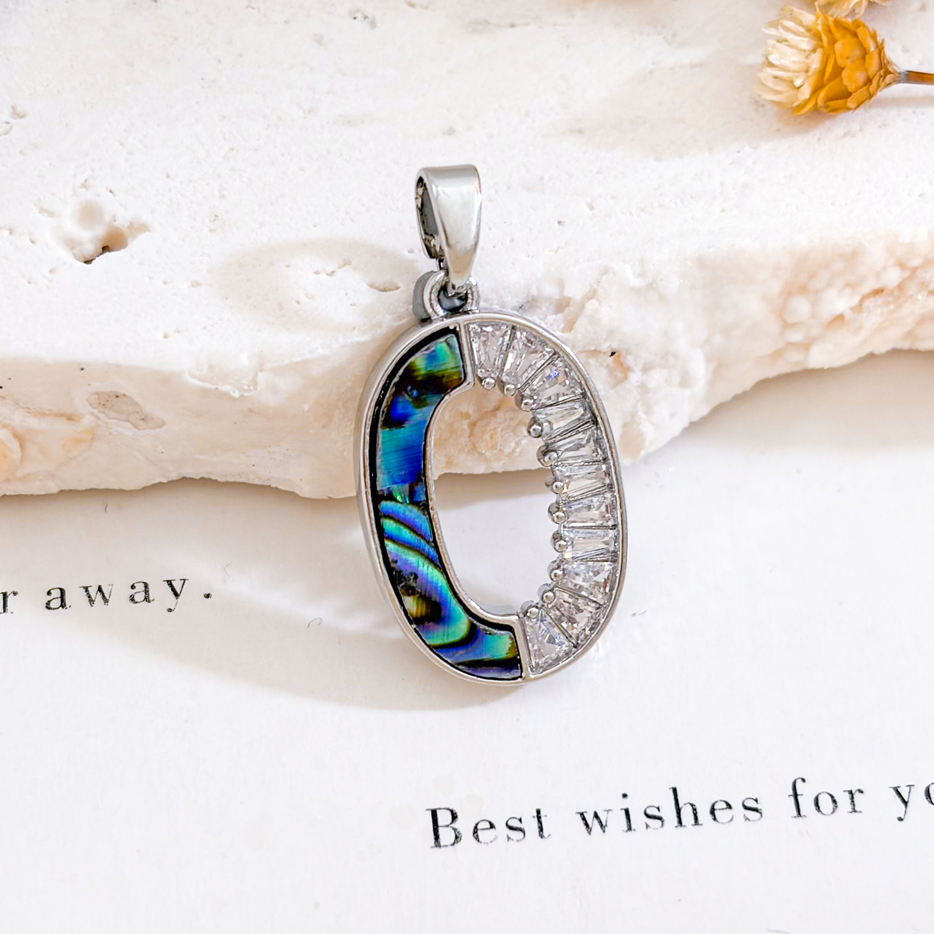 Xl1576 oval pendant silver
