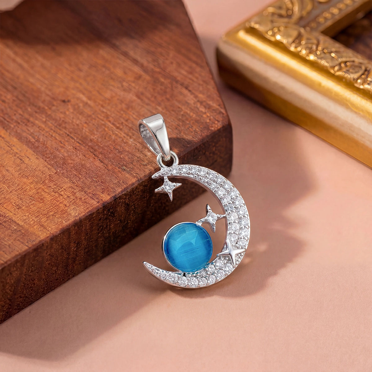 Xl231 moon blue cat eye pendant silver
