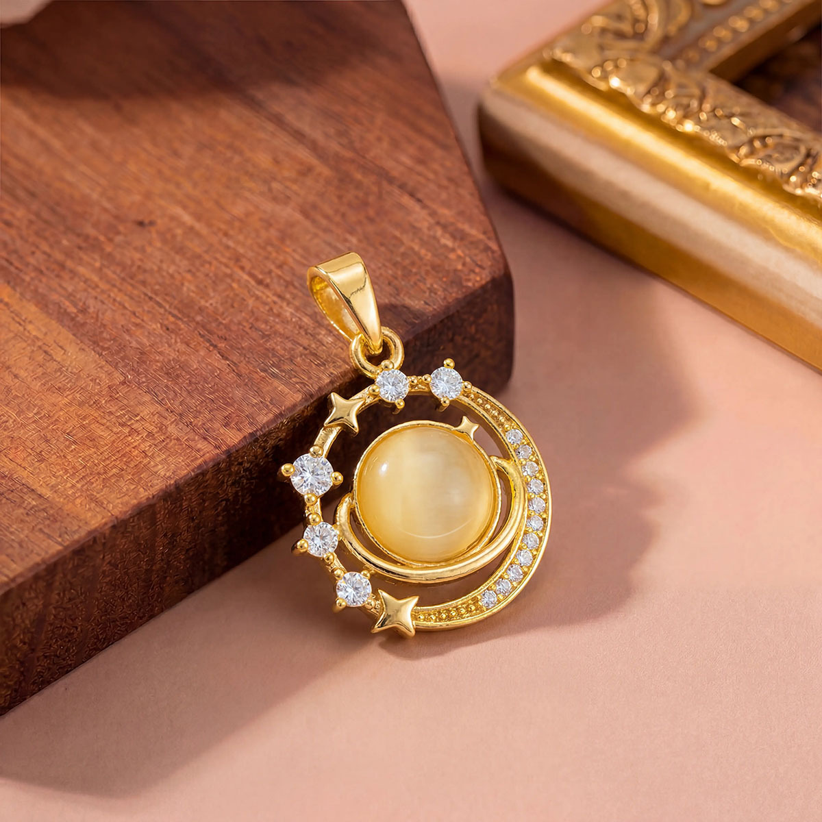 Xl1844 planet white cat eye pendant gold small