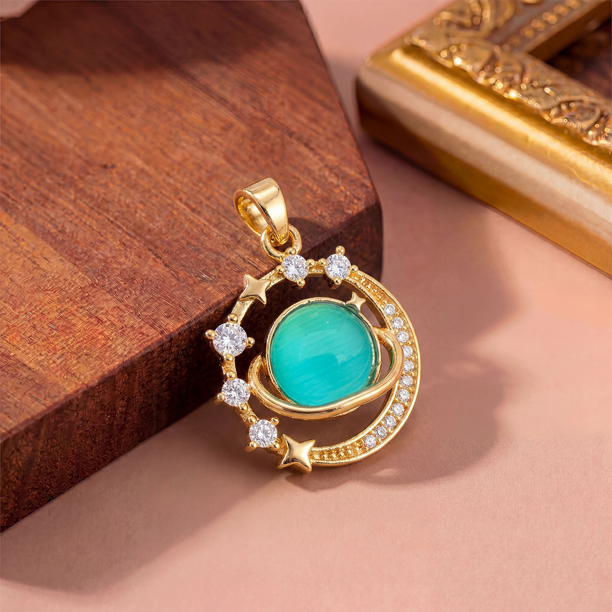 Xl1844 planet blue cat eye pendant gold small