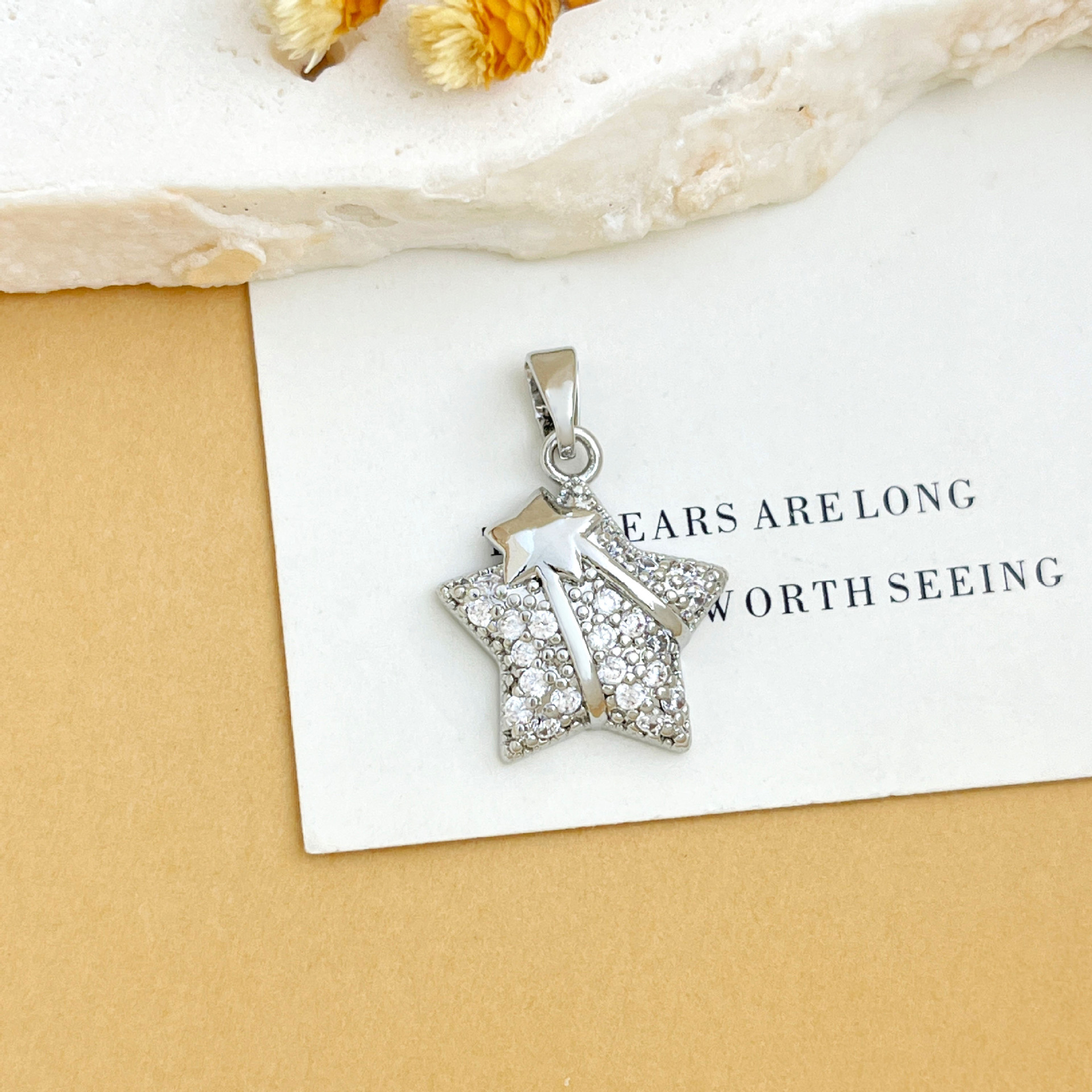 Xl4085 meteor pendant silver