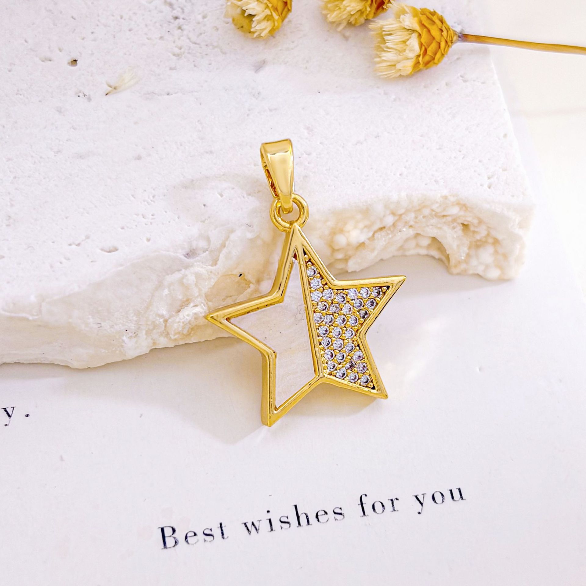Xl794 five-pointed star pendant gold