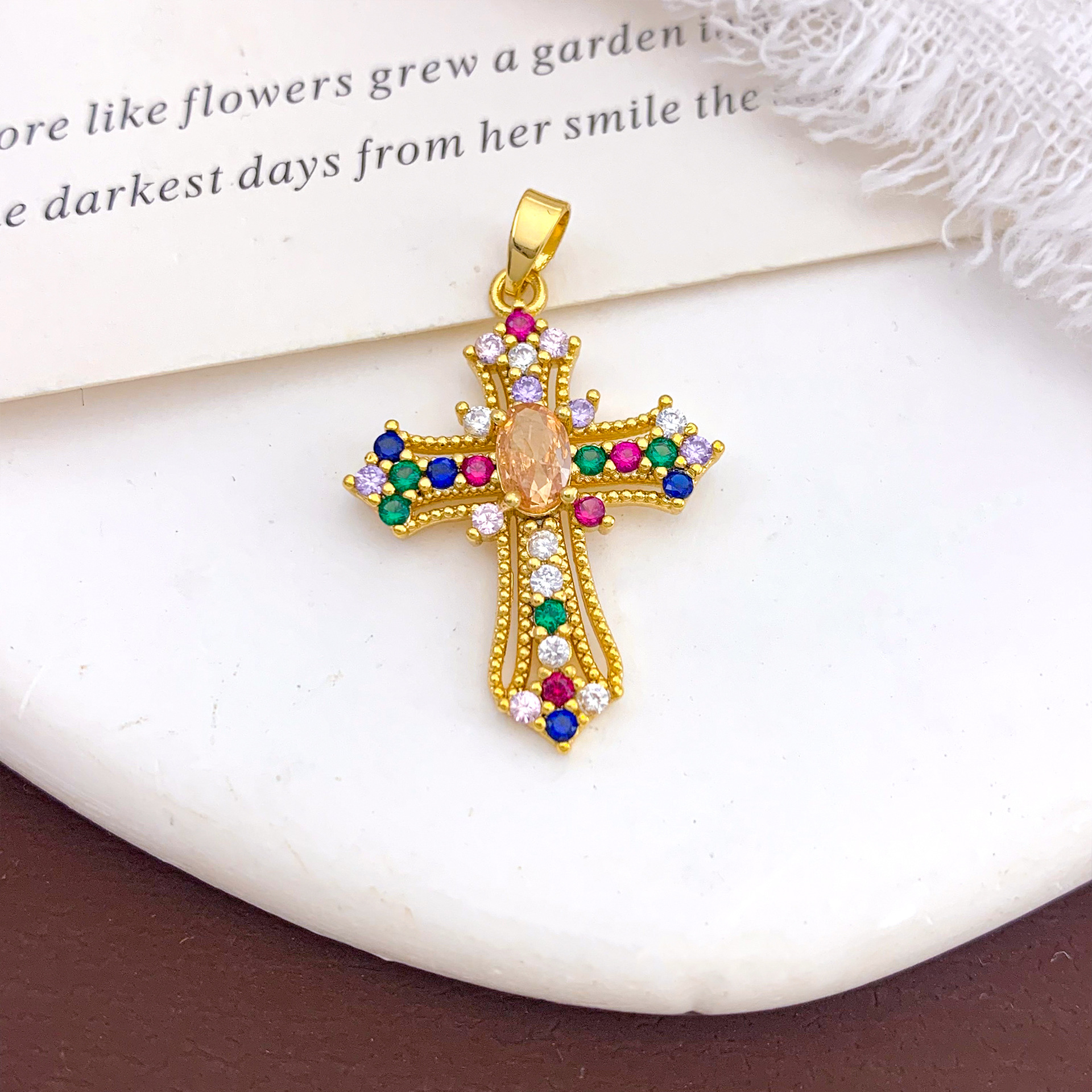 Xl3152 color cross pendant gold
