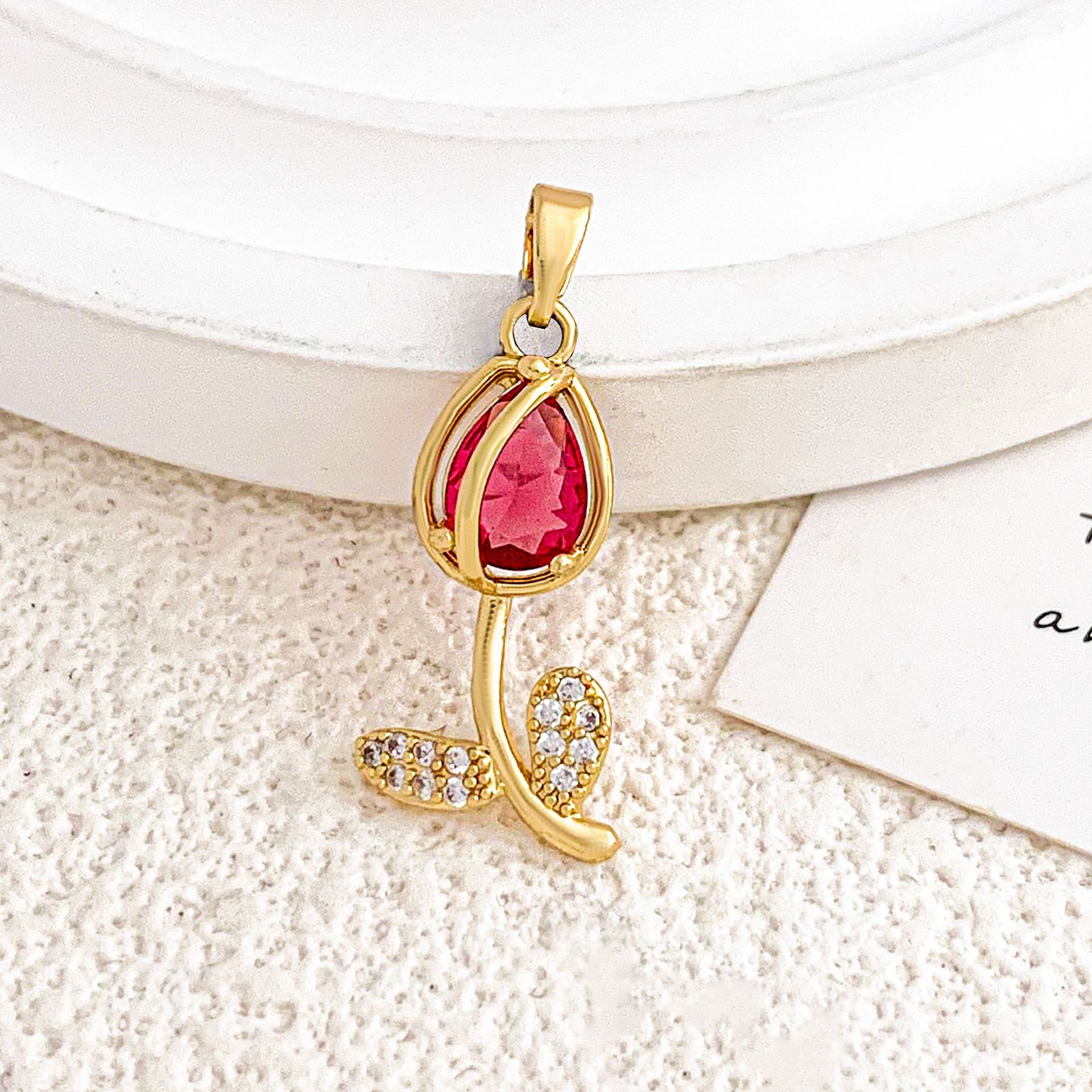 Xl2385 rose red tulip pendant gold