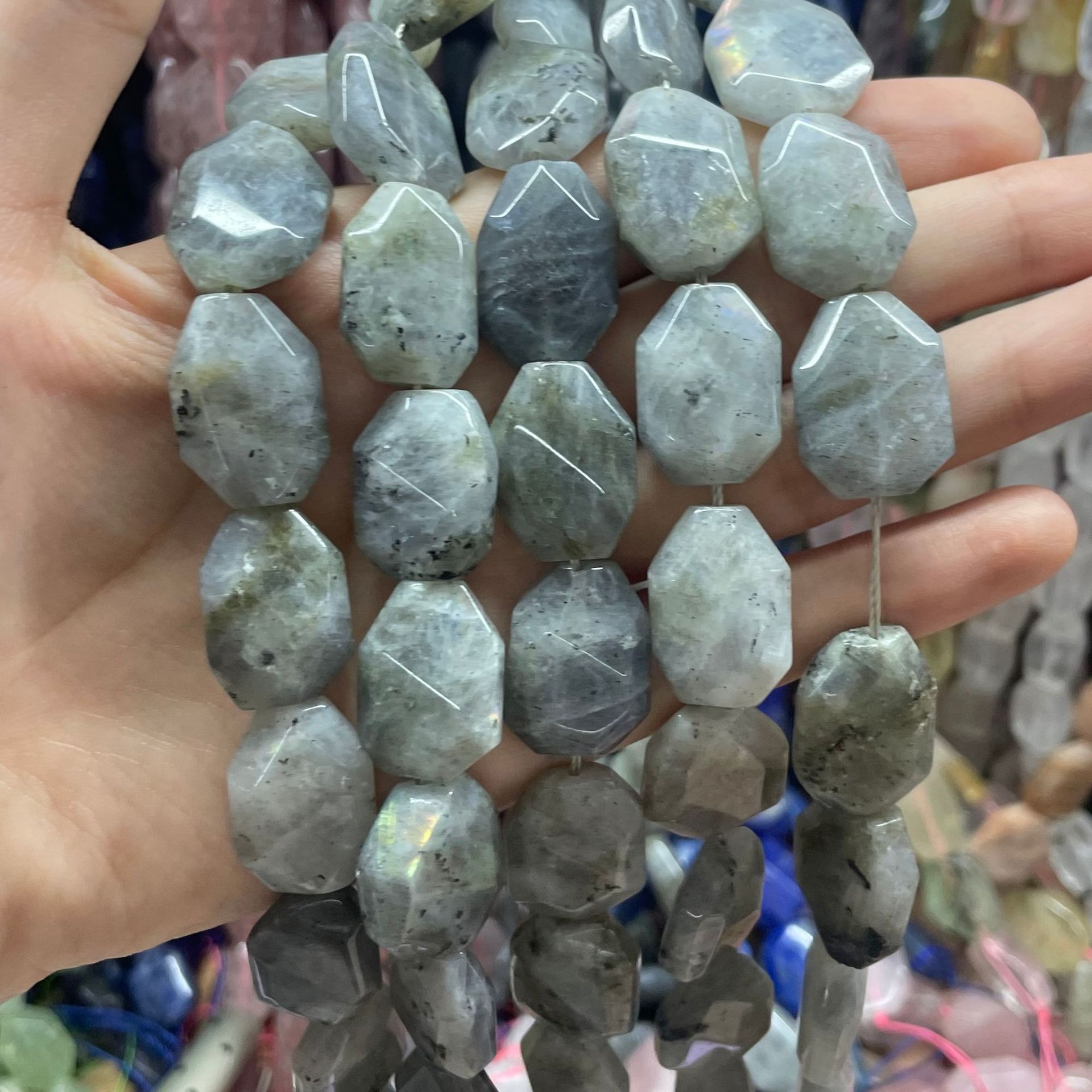 Natural glitter stone