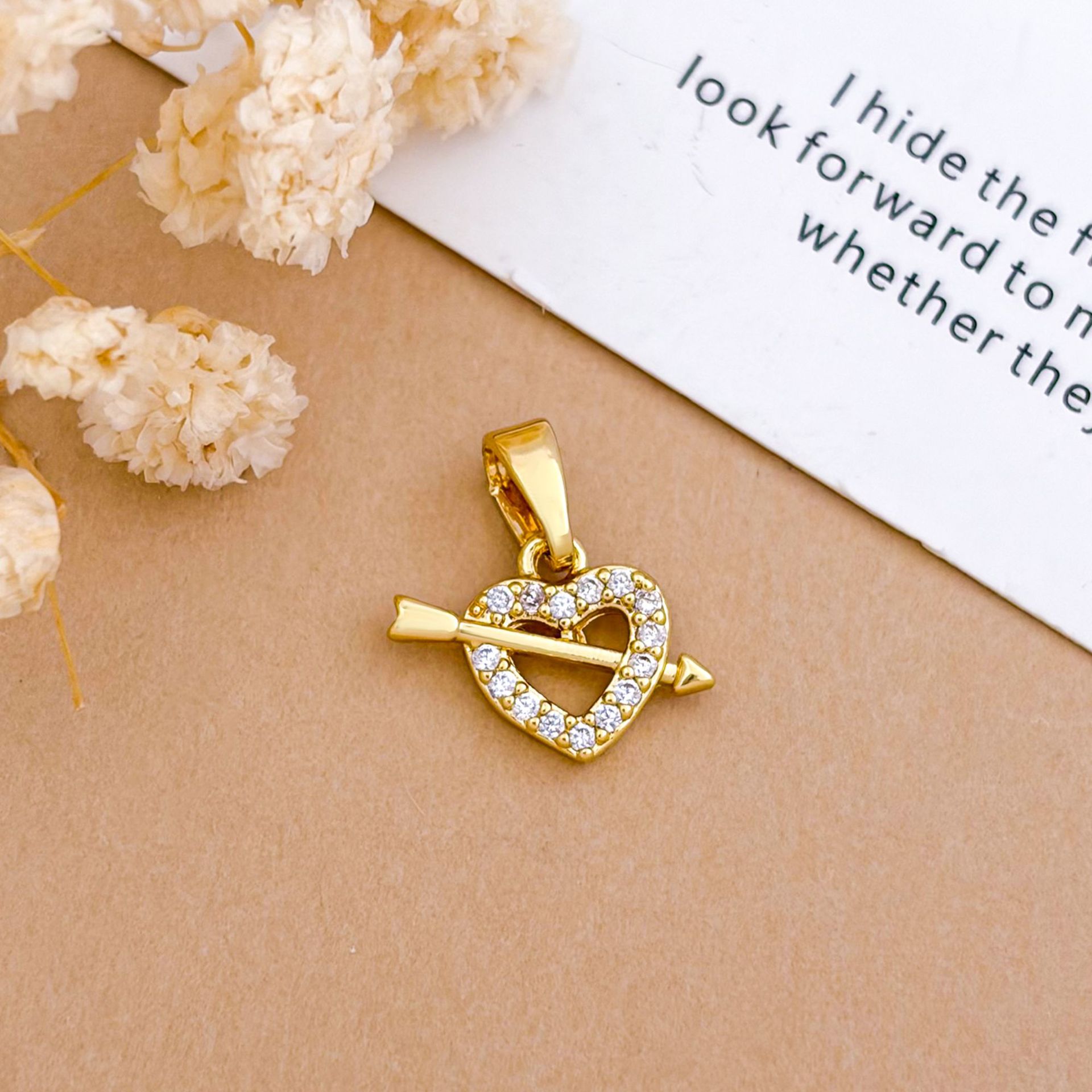 Xl6372 love at first sight pendant gold