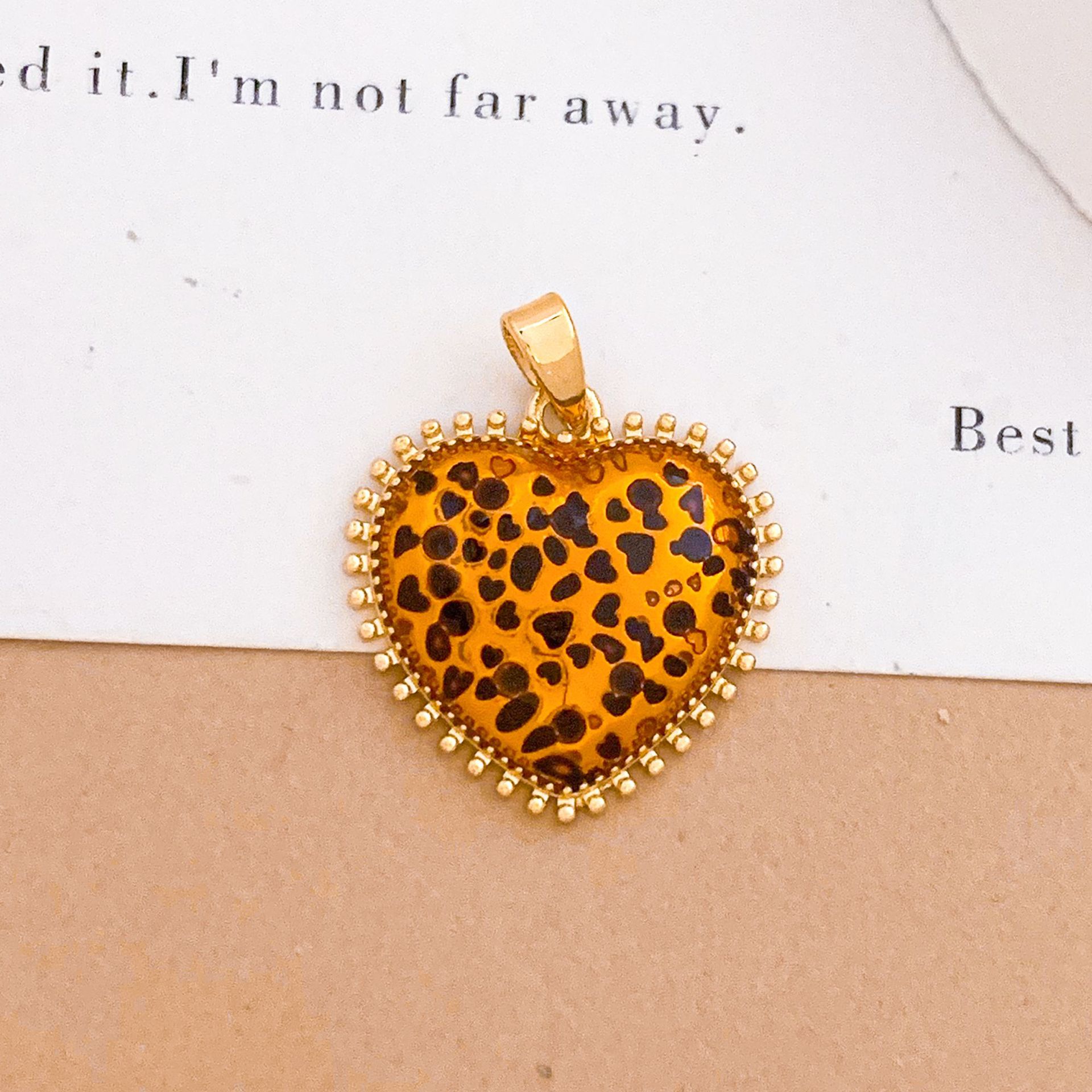 Xl5219 leopard print lace love pendant gold