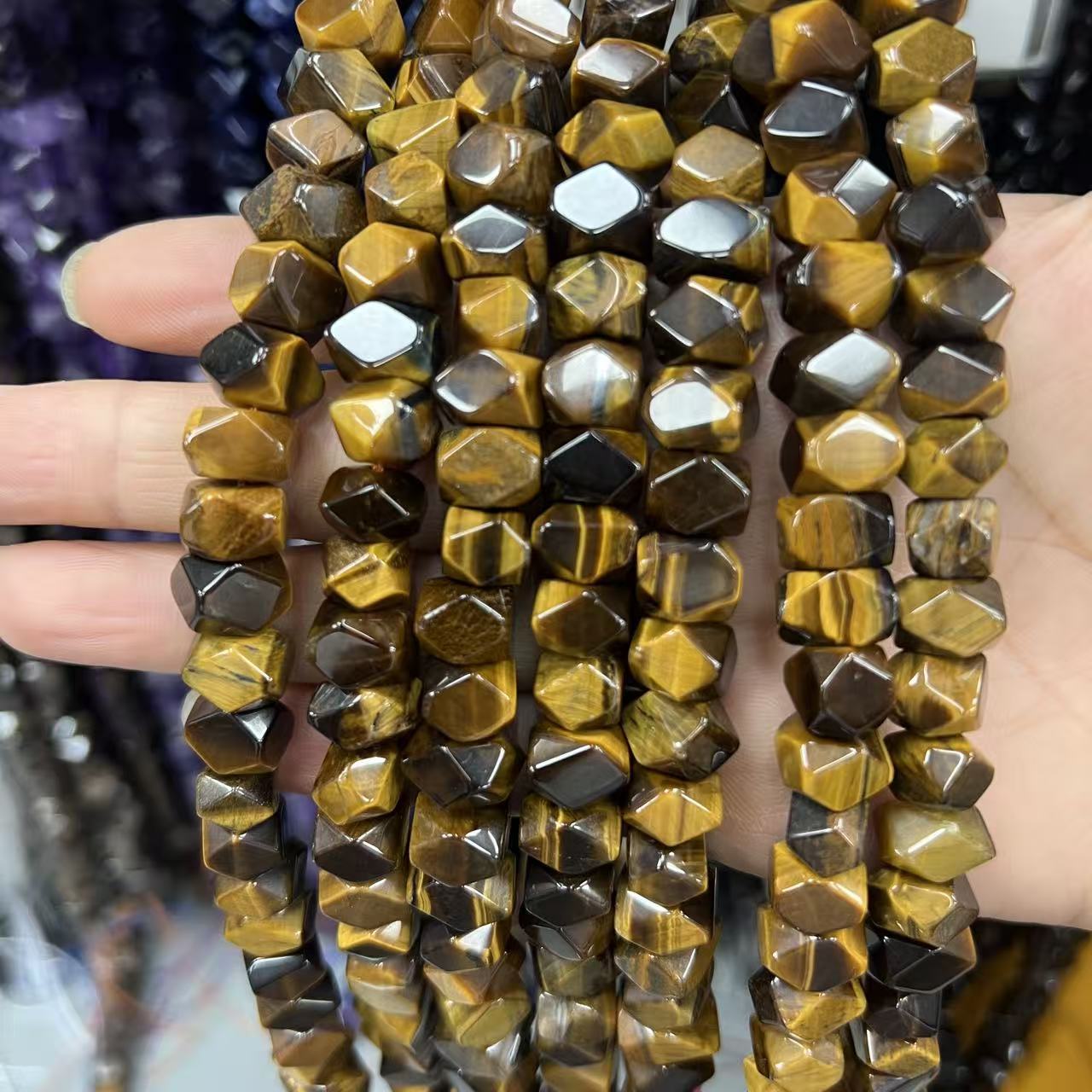 tiger eye