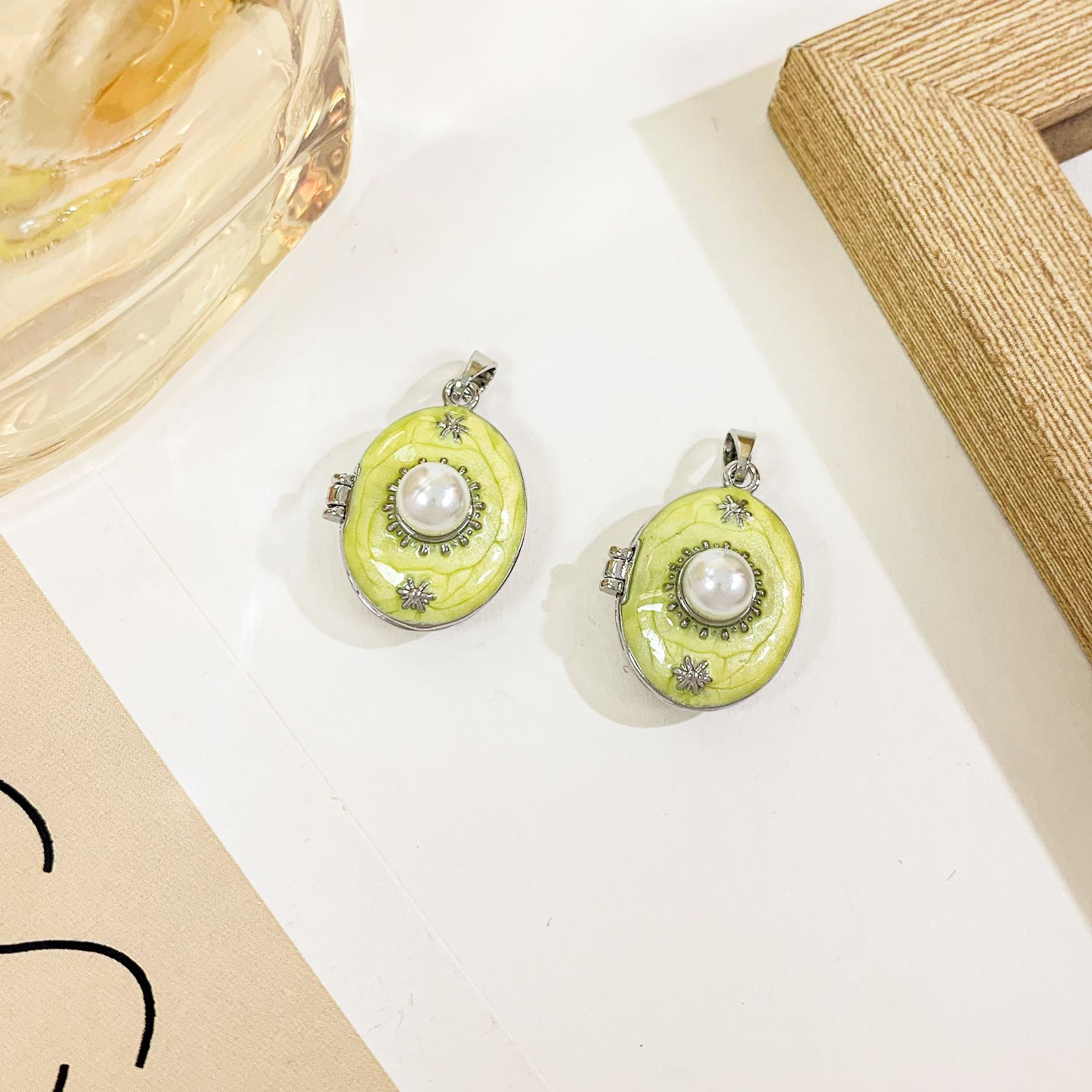 Xl4541 star photo box pendant silver yellow