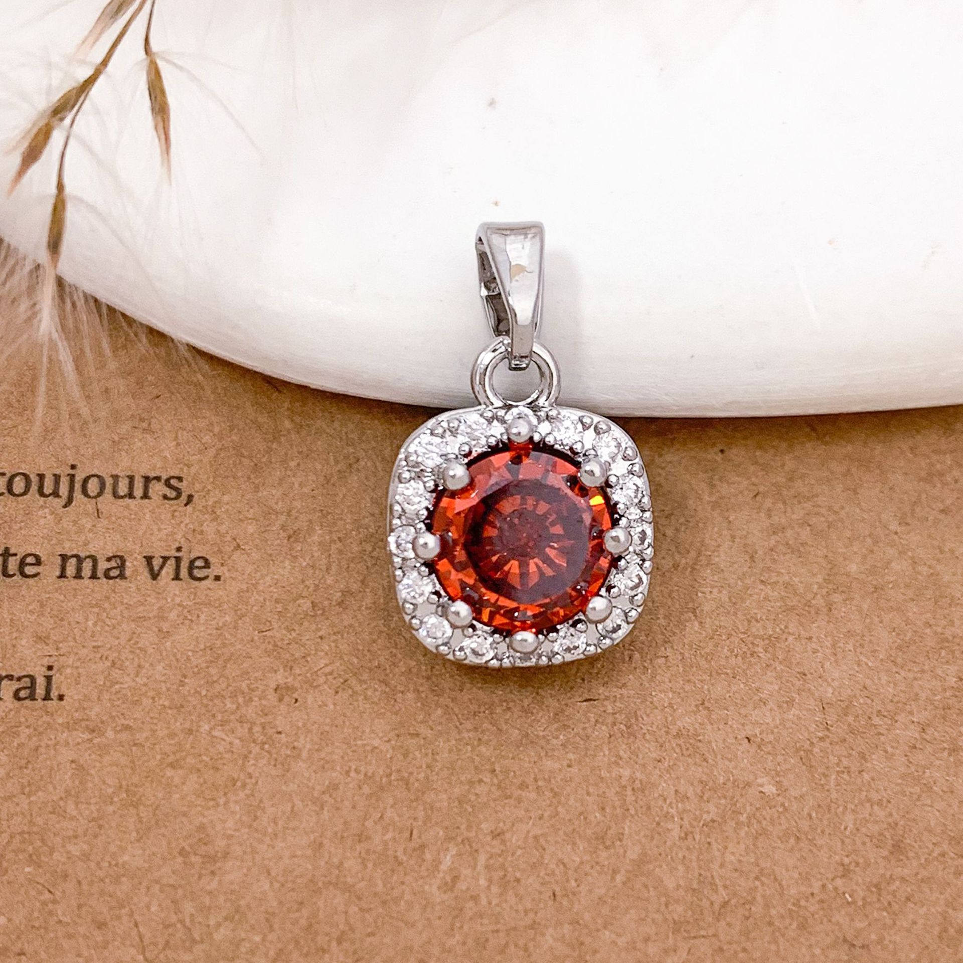 Xl3375 orange red square round pendant silver