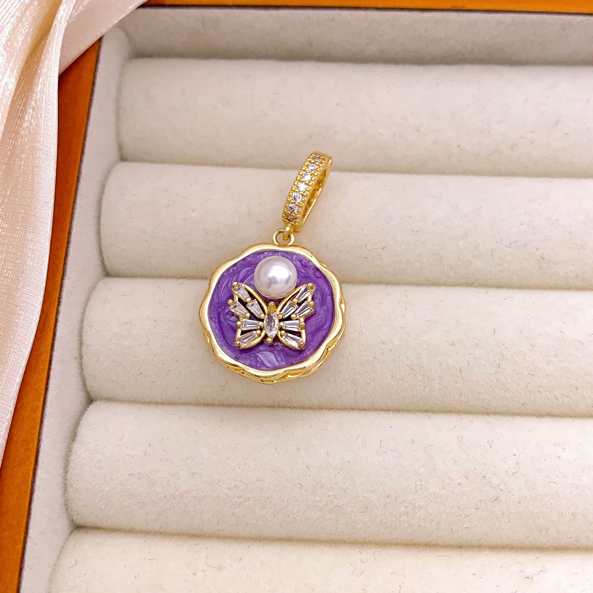 Xl3090 purple butterfly pendant gold