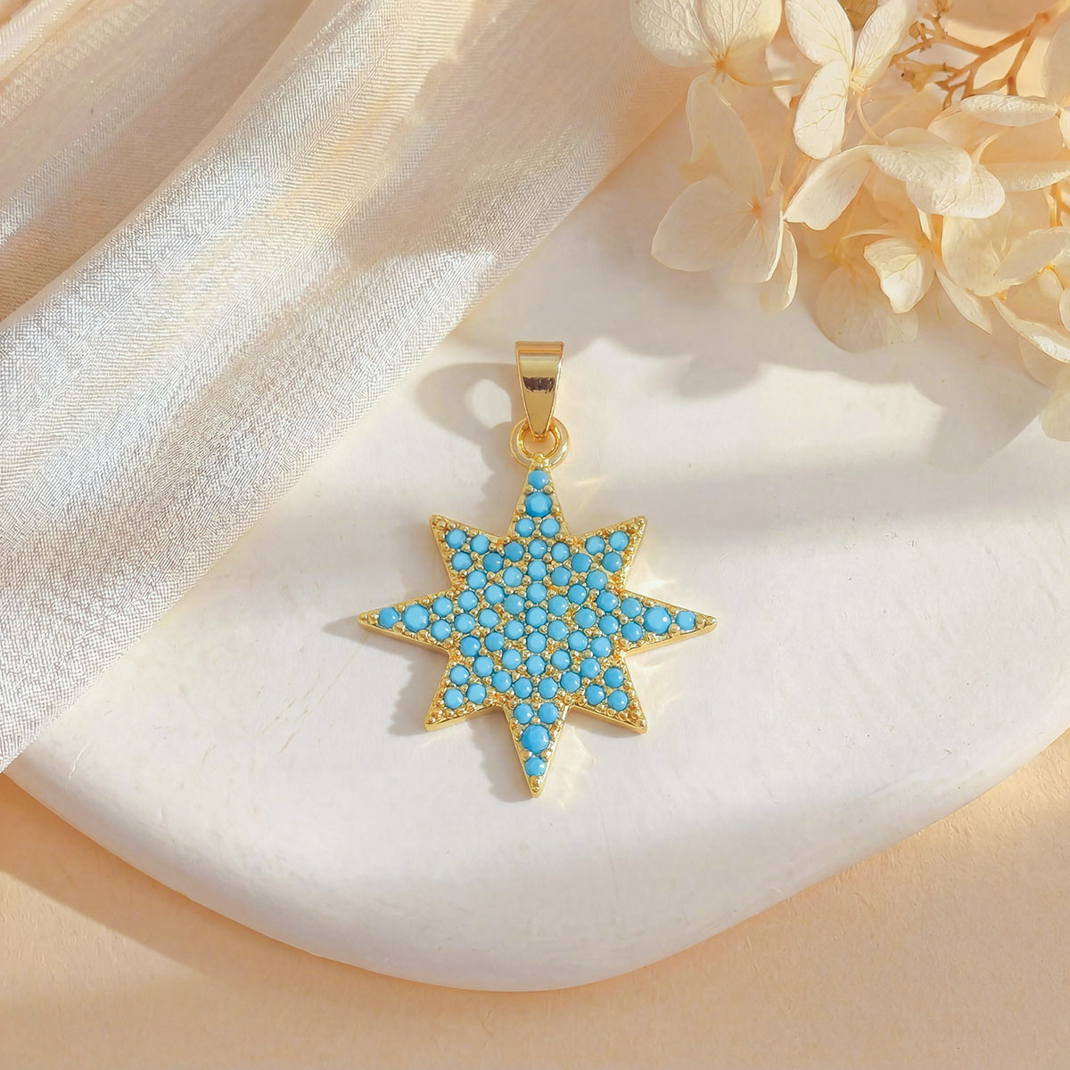Xl1188 star pendant gold