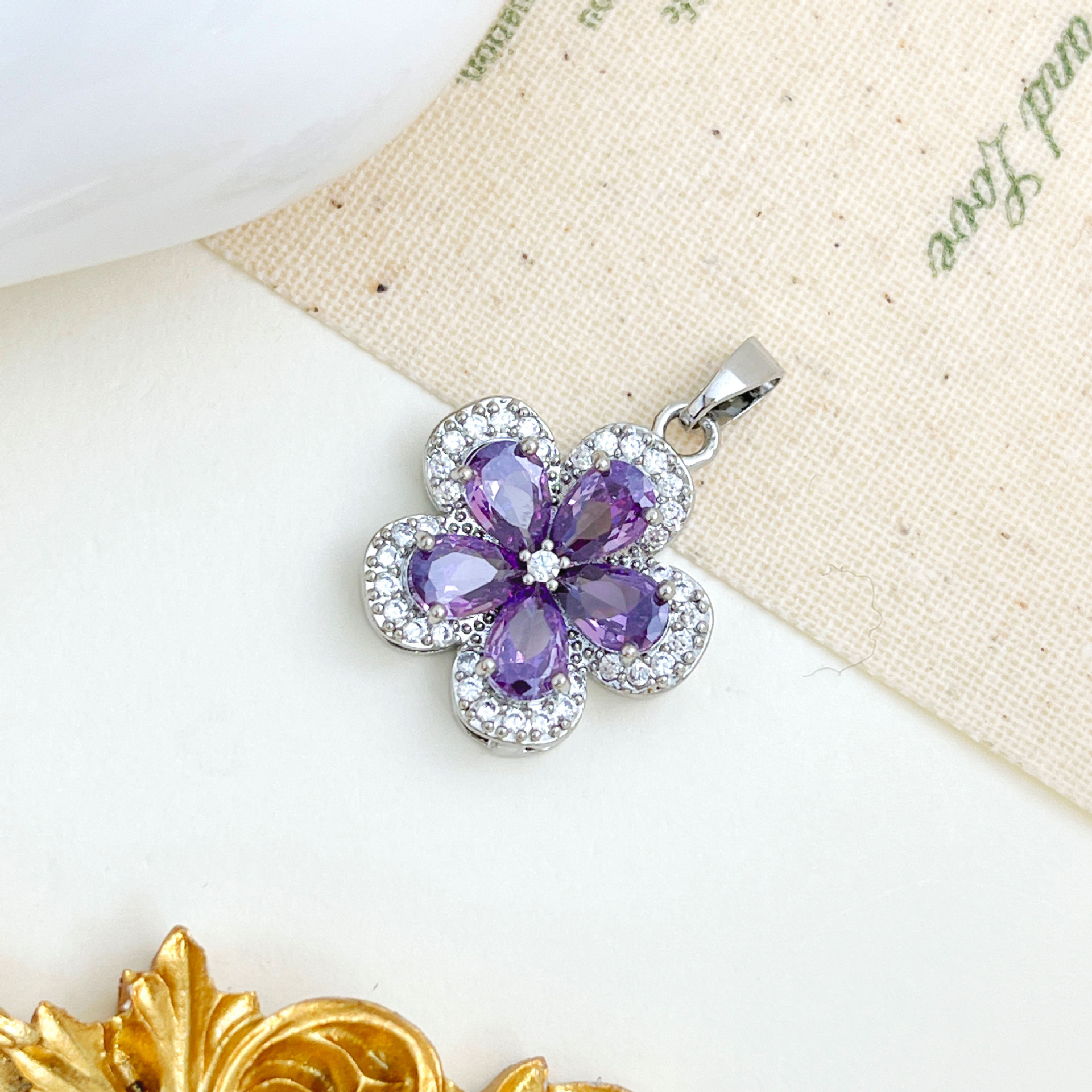 Xl228 purple five-petal flower pendant silver