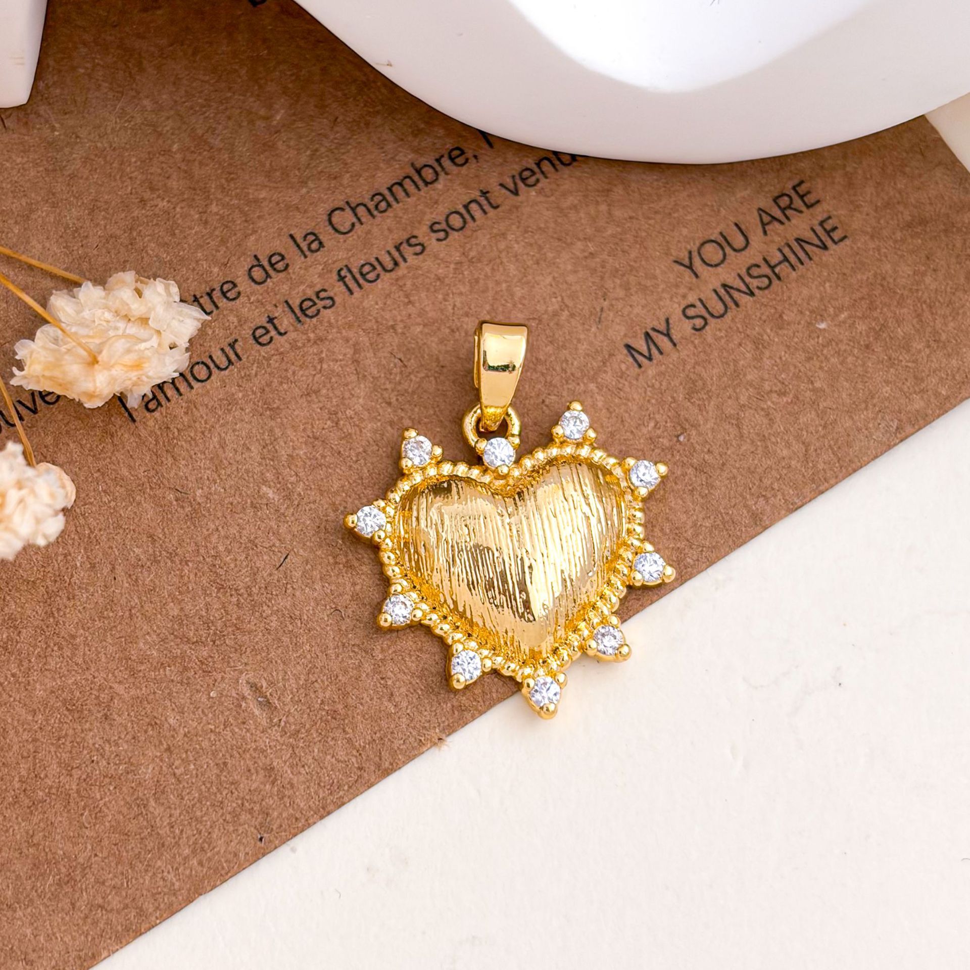 Xl5708 love pendant gold