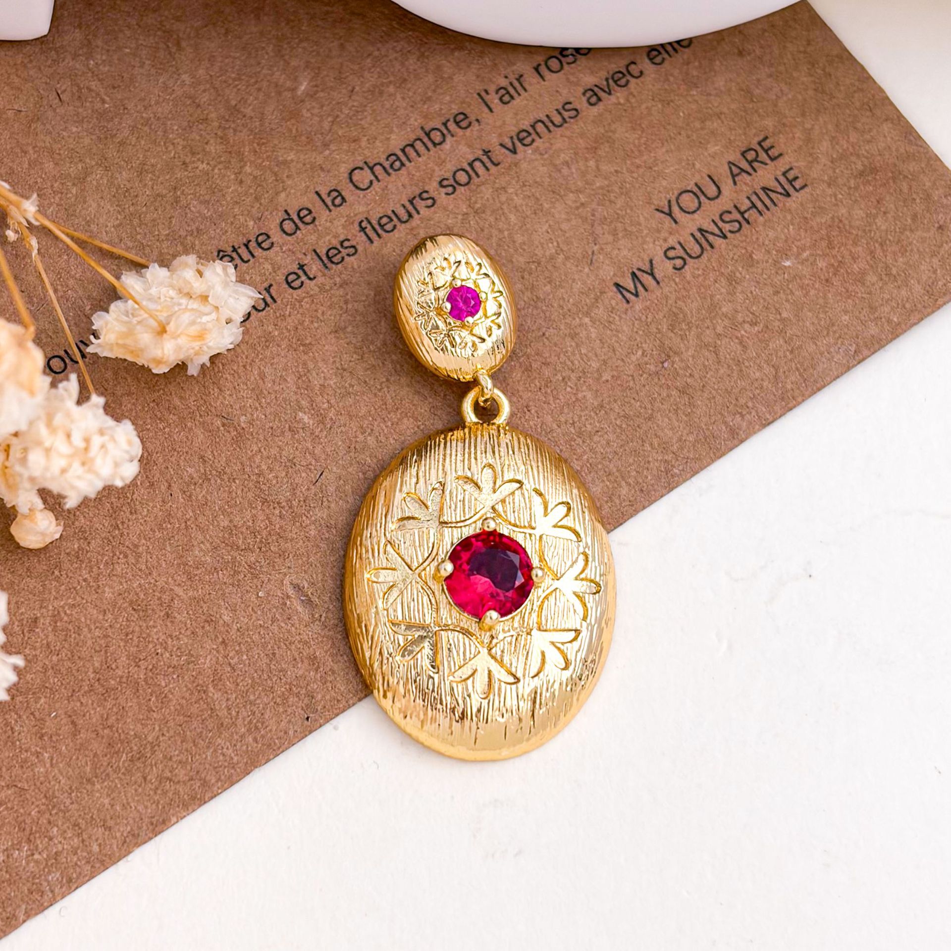 Xl5735 snowflake retro pendant gold
