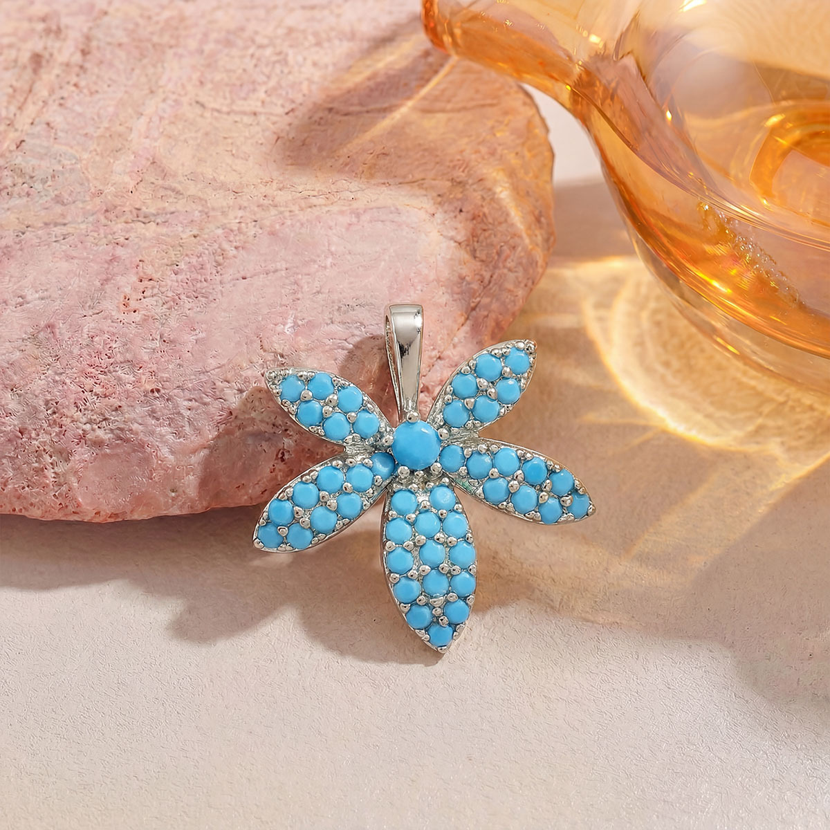 Xl3182 maple leaf pendant silver