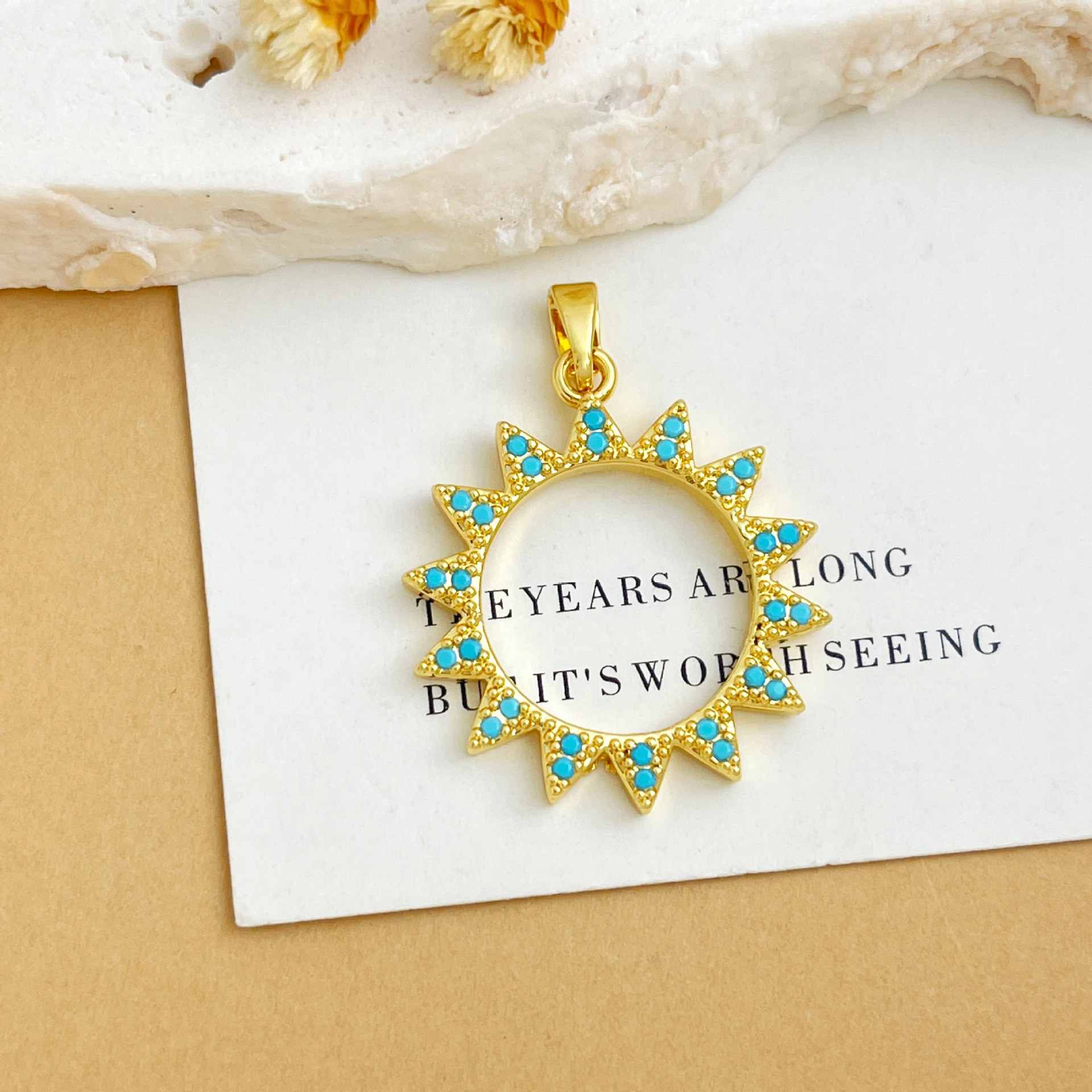 Xl2337 ring sun pendant gold