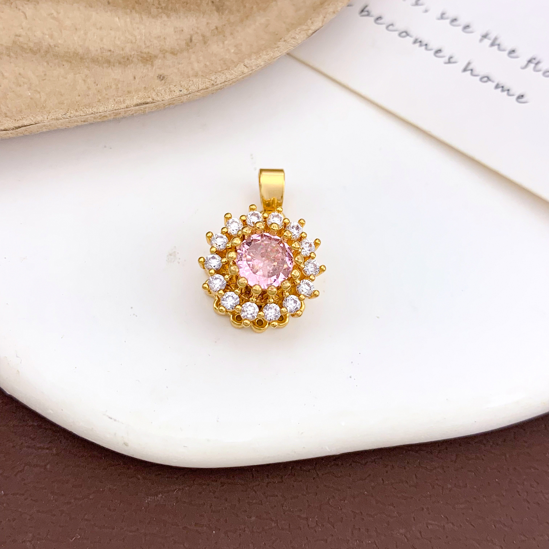 Xl2414 rotating round pendant gold powder