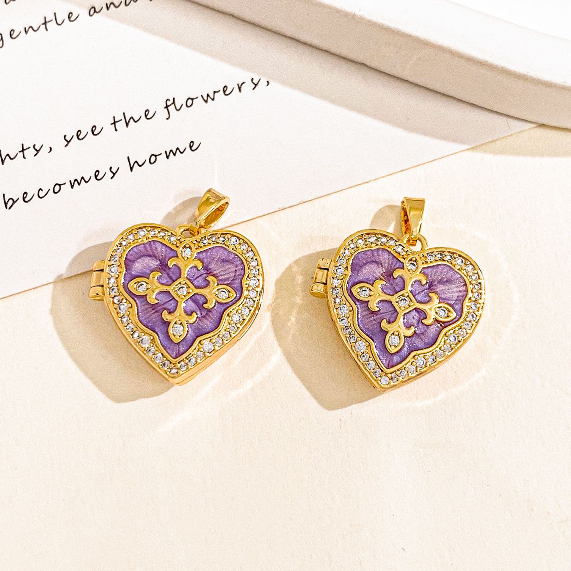 Xl4689 love photo clip pendant gold purple can be opened