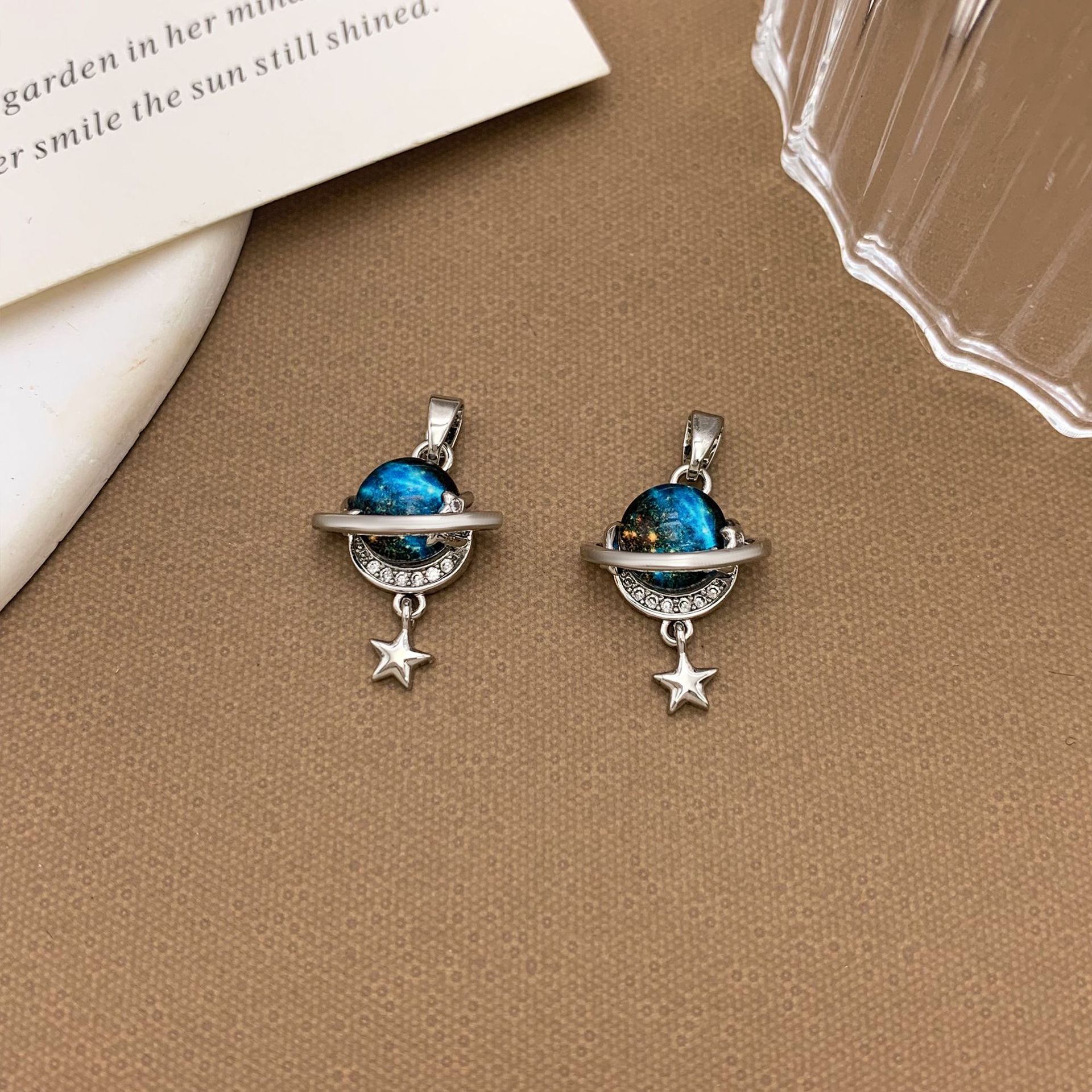 Xl1779 star little planet pendant silver
