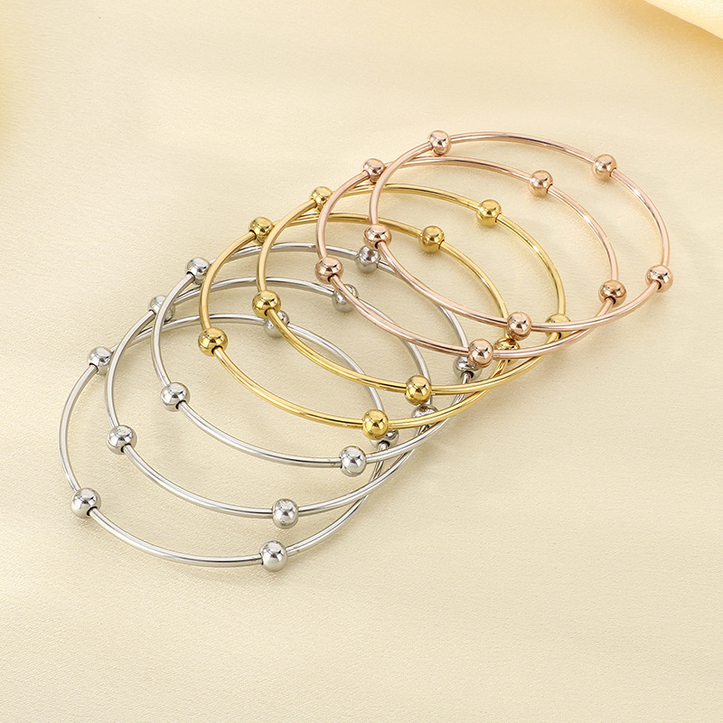 2 gold 2 rose gold 3 steel