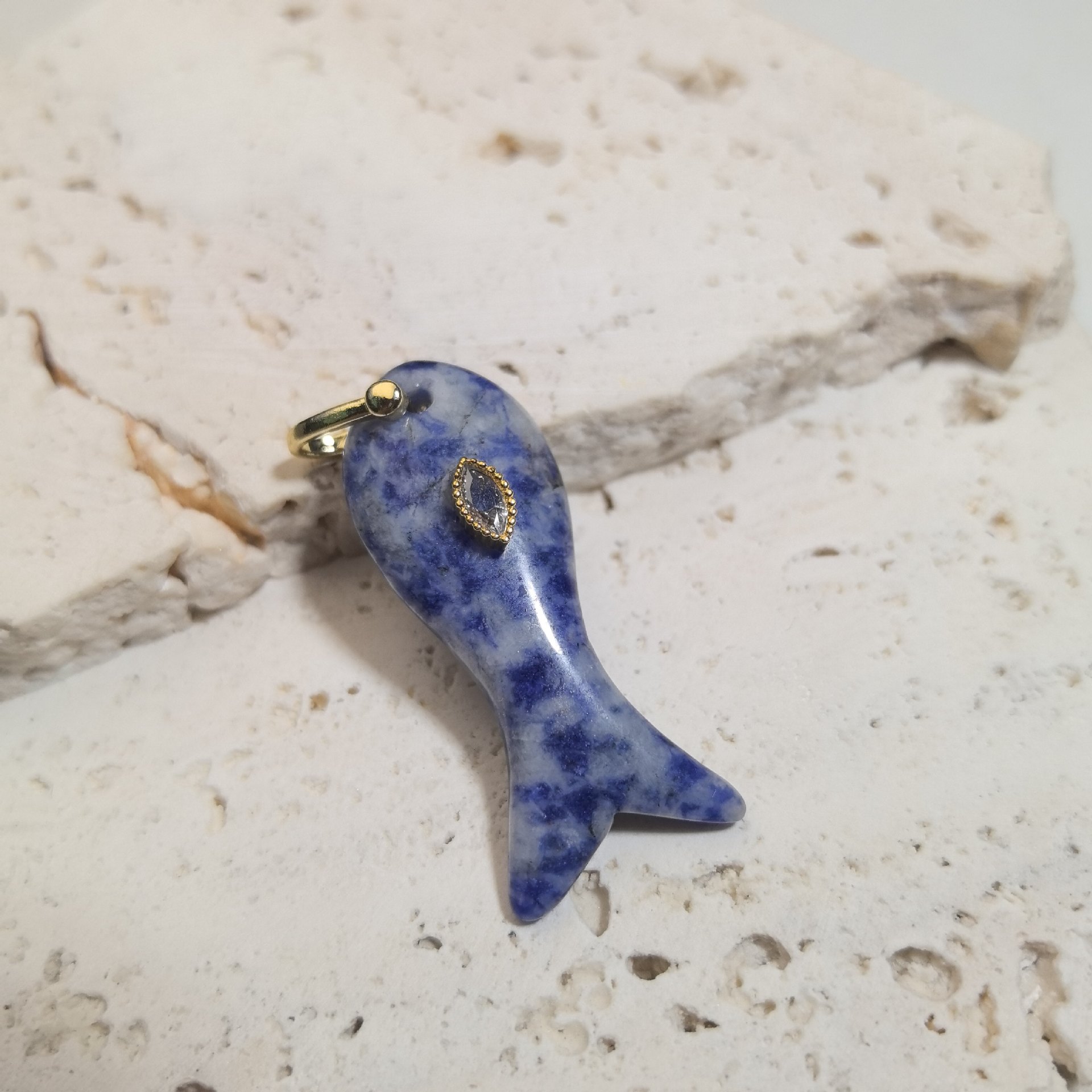 Blue point stone