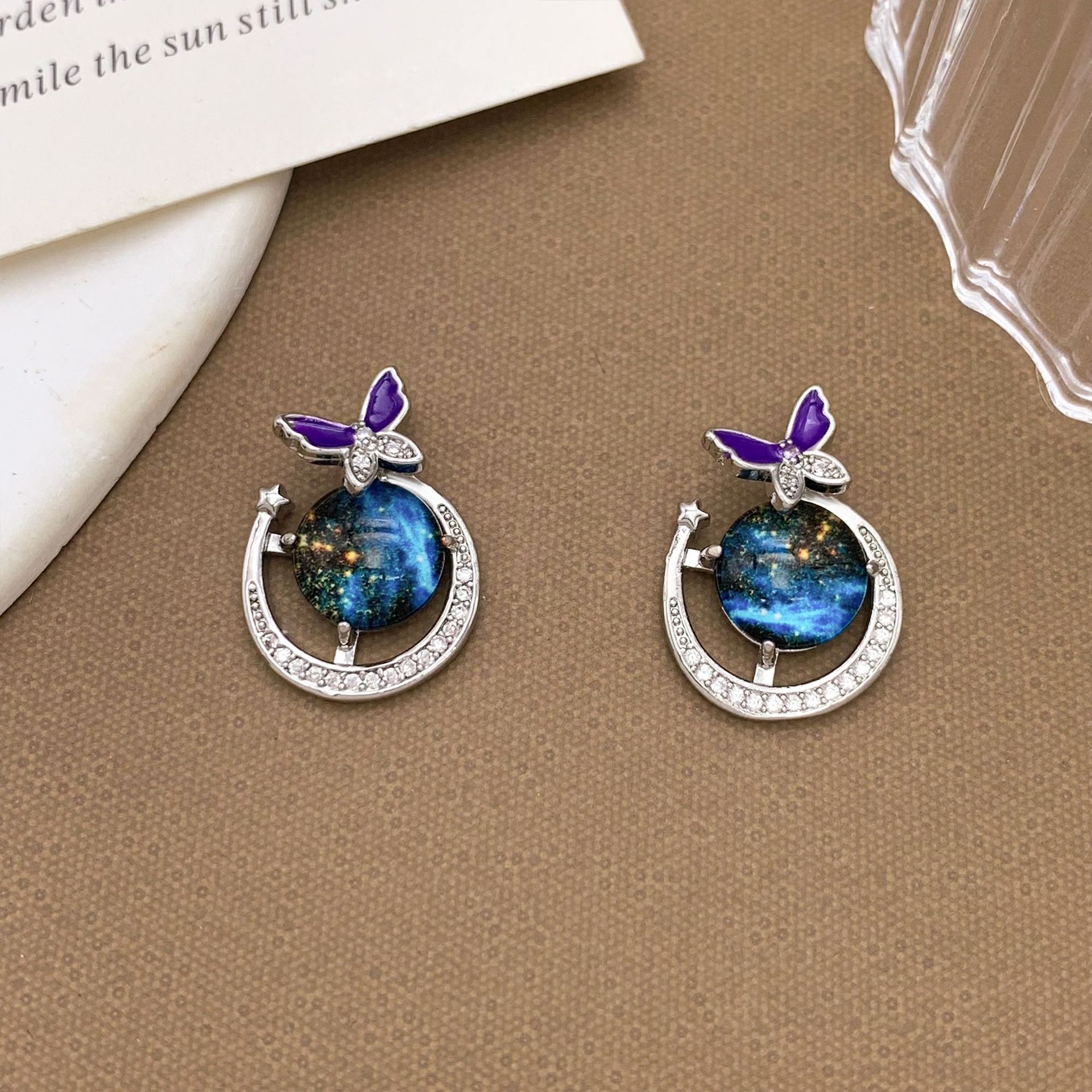 Xl1154 butterfly planet pendant silver