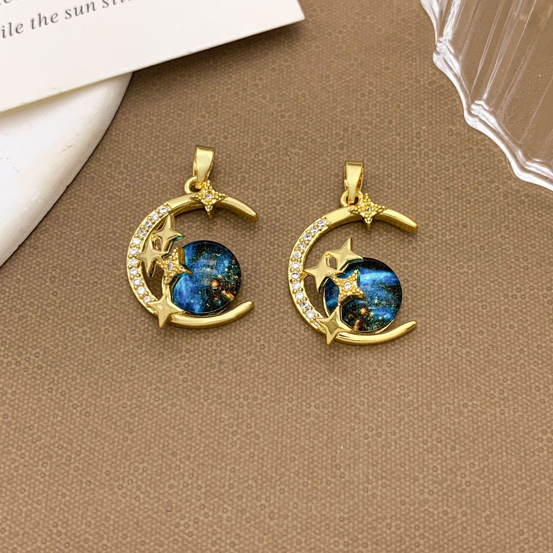 Xl2286 moon cross star pendant gold