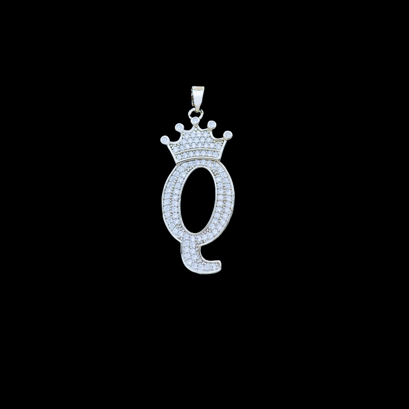 Xl348 crown letter q pendant silver