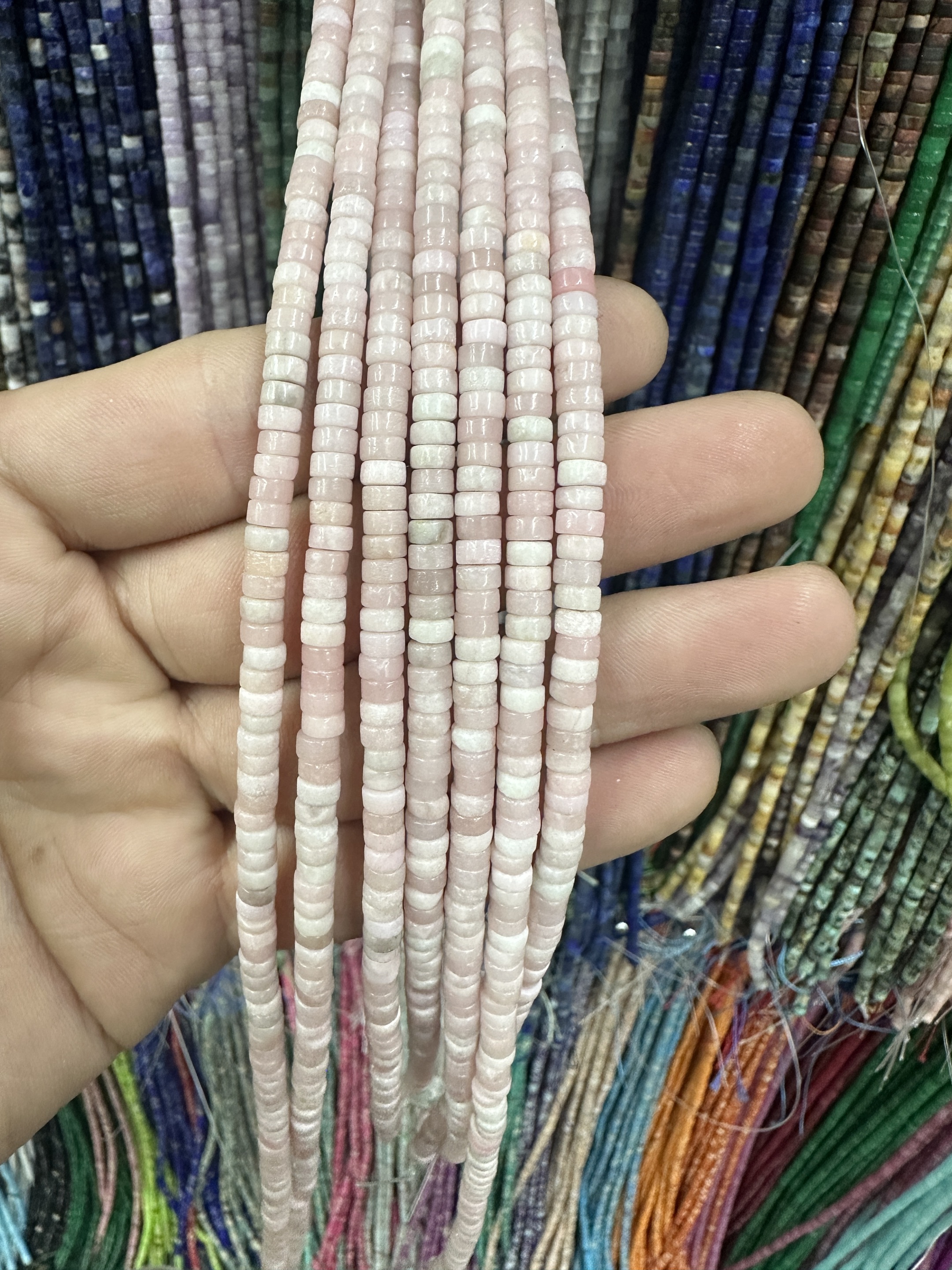 125