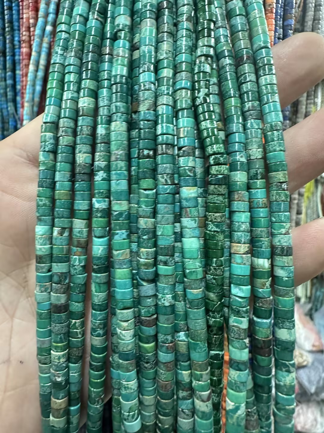 128