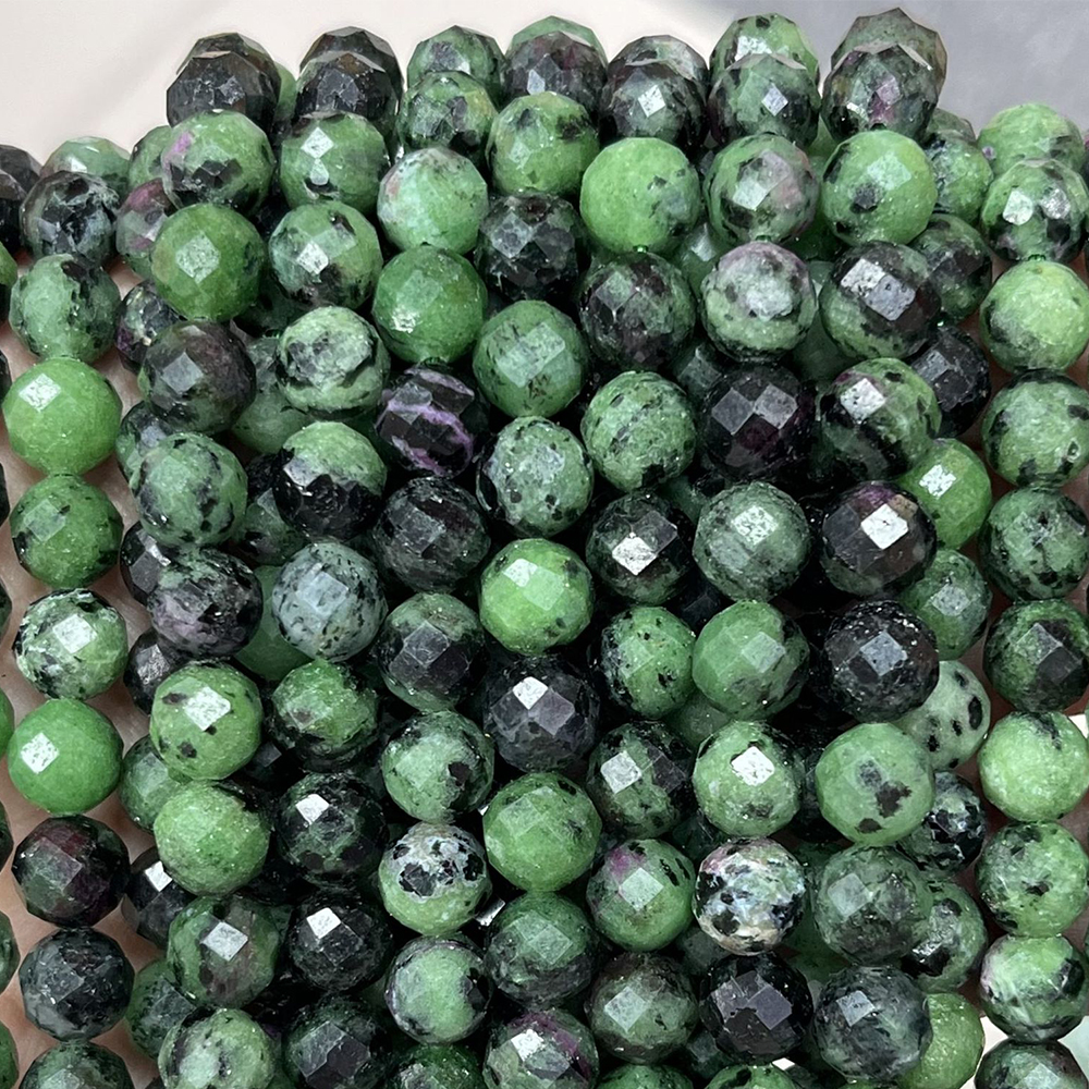 Red and green treasure