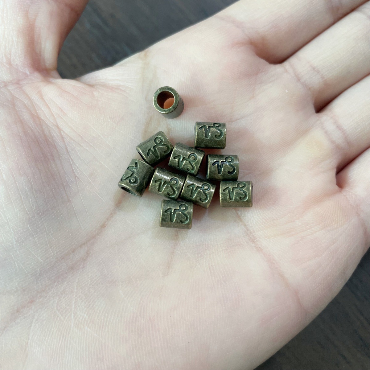 010 antique bronze plated