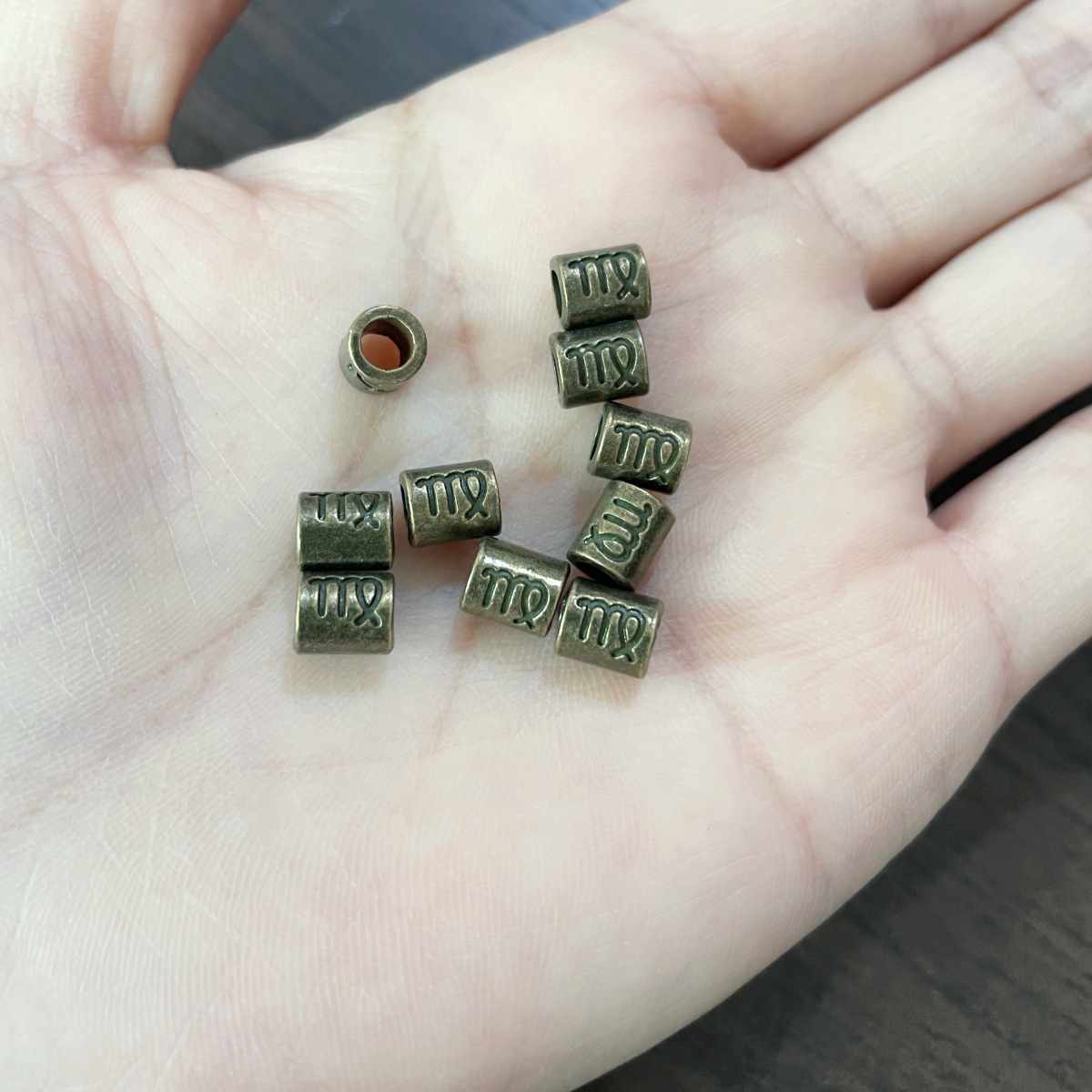 012 antique bronze plated