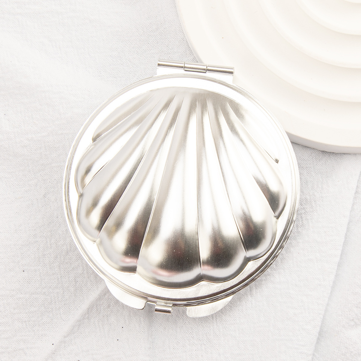 Shell aluminum cosmetic mirror