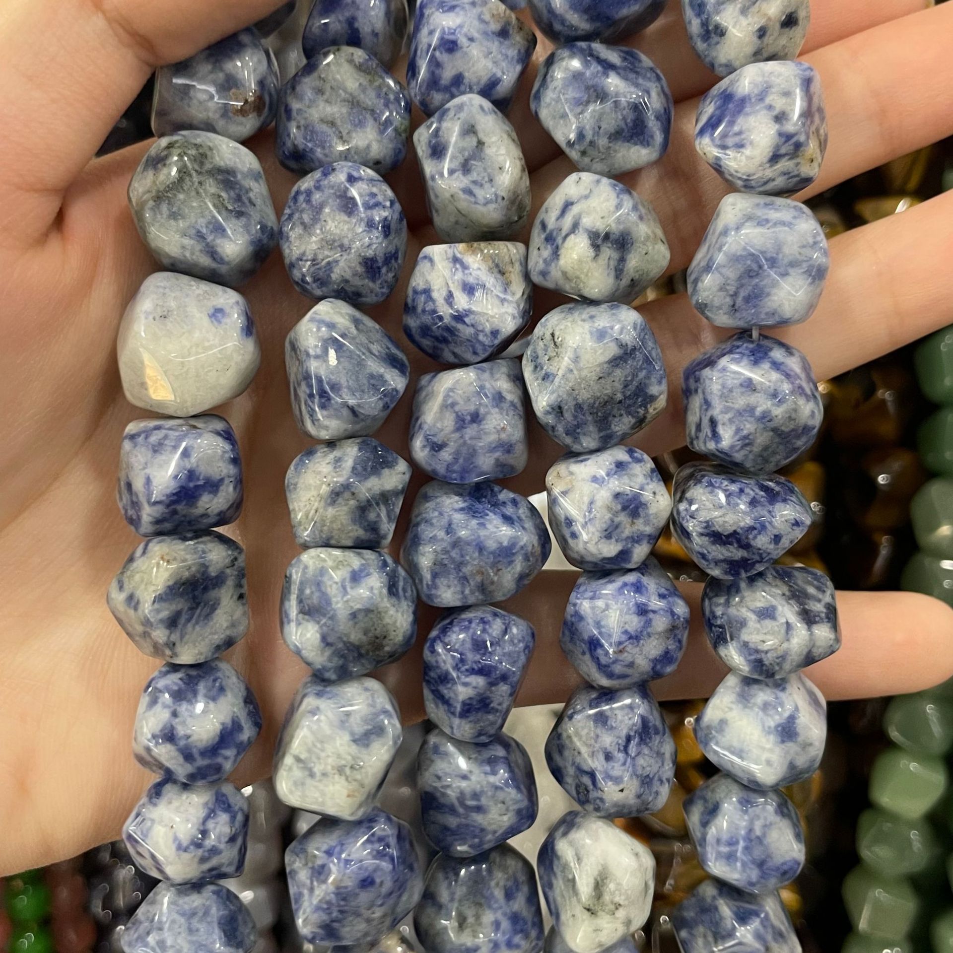blau sport stein