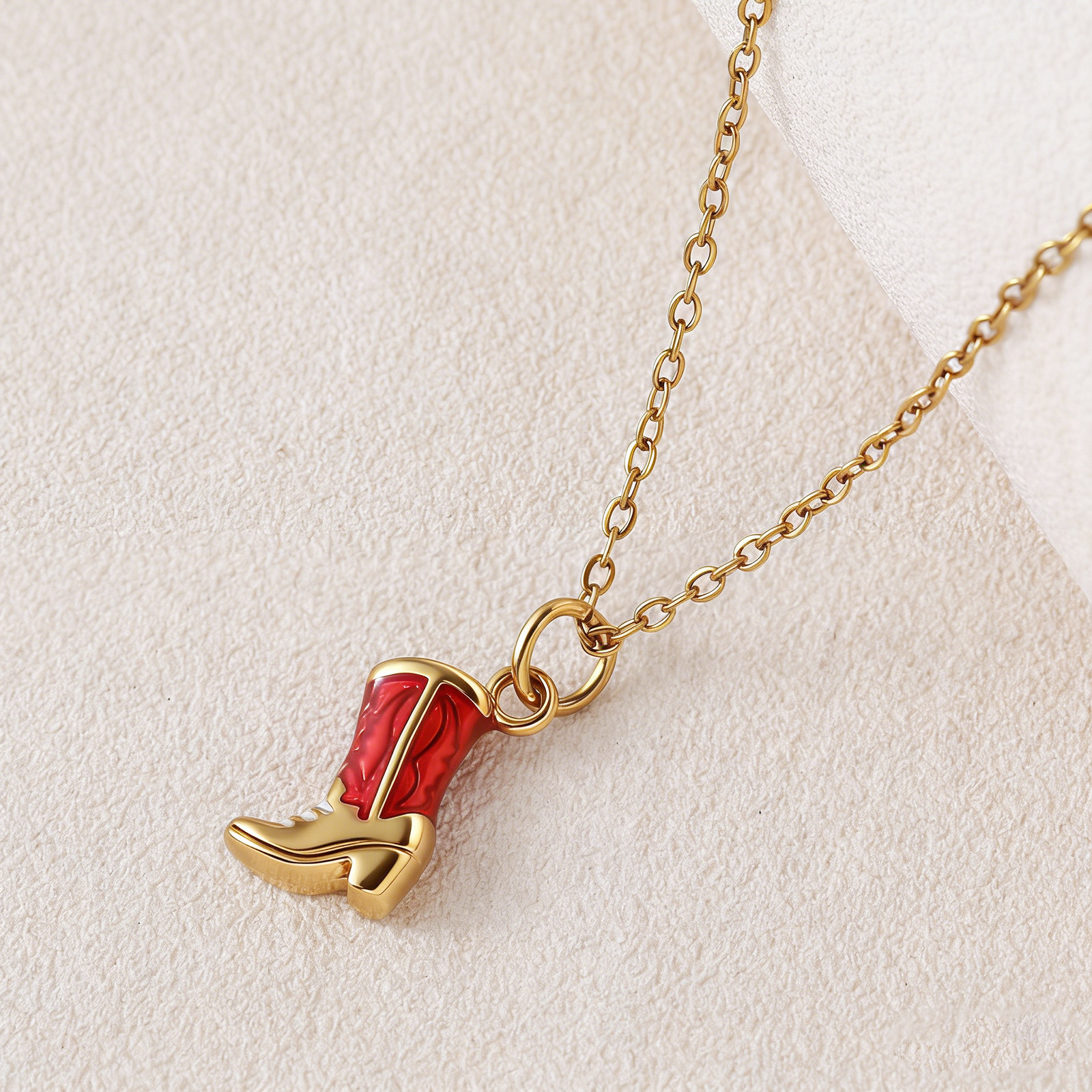13*11mm red boots necklace nap01-1